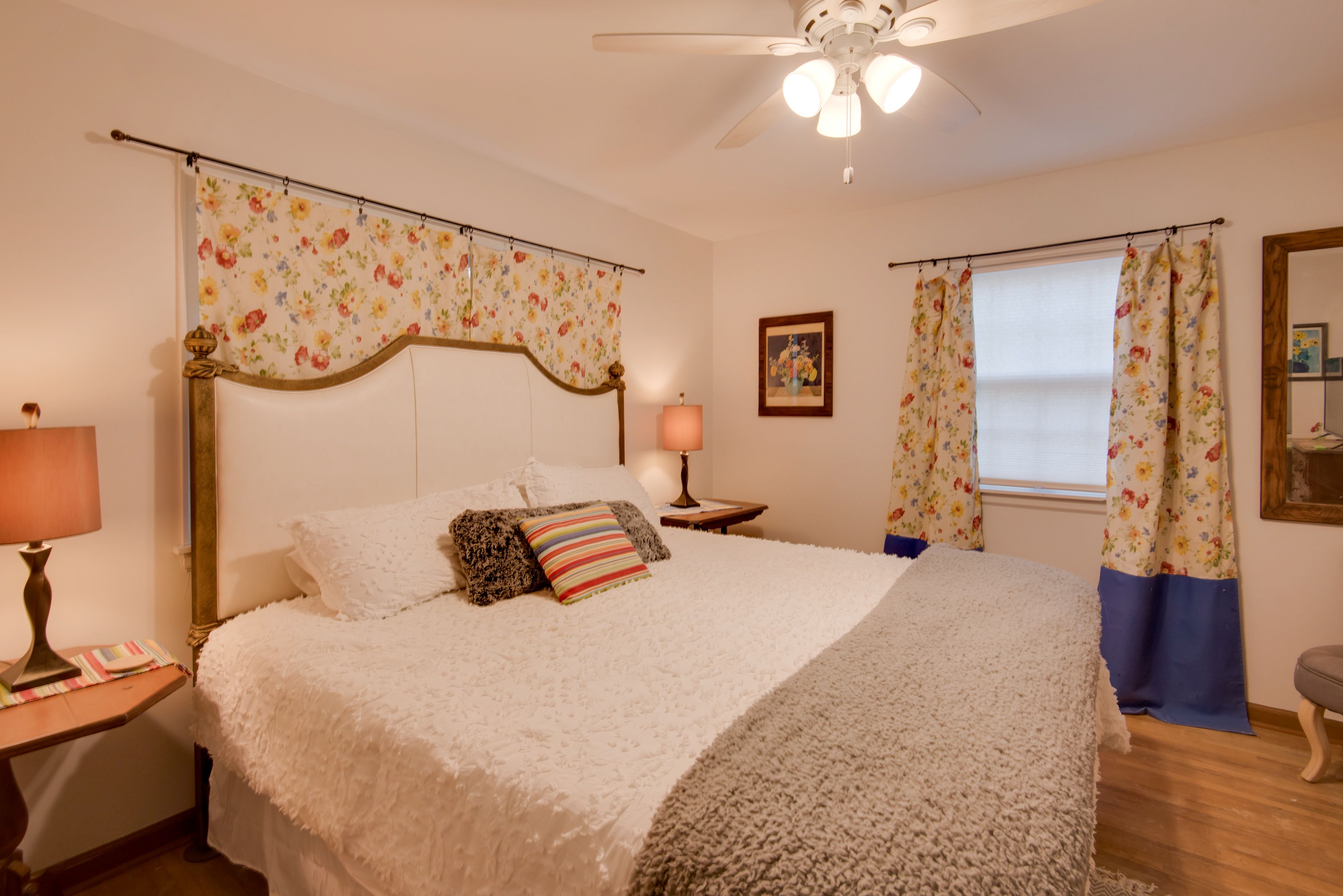 Bedroom 1 | King Bed | Linens Provided