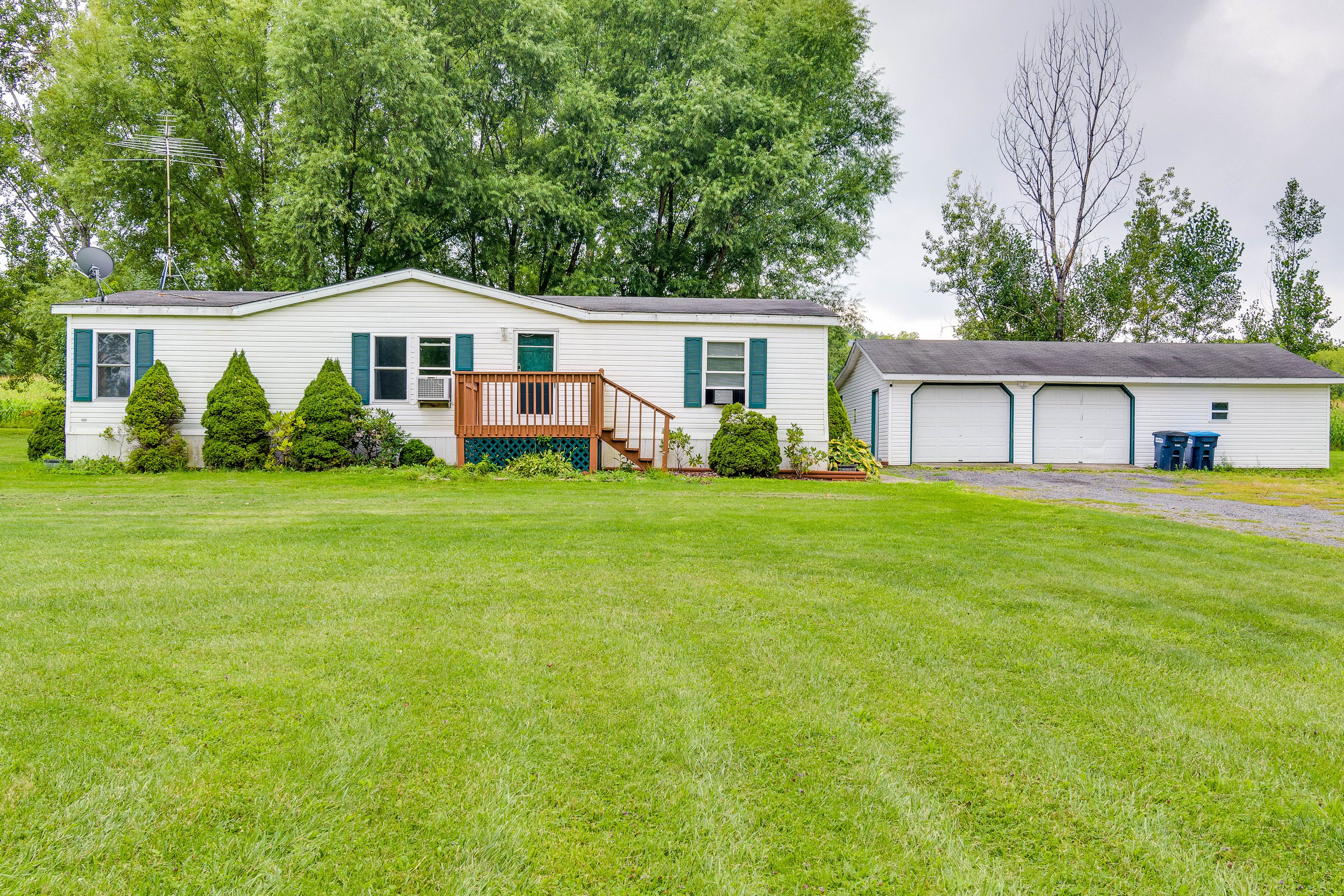 Single-Story Home | Free WiFi | A/C Units