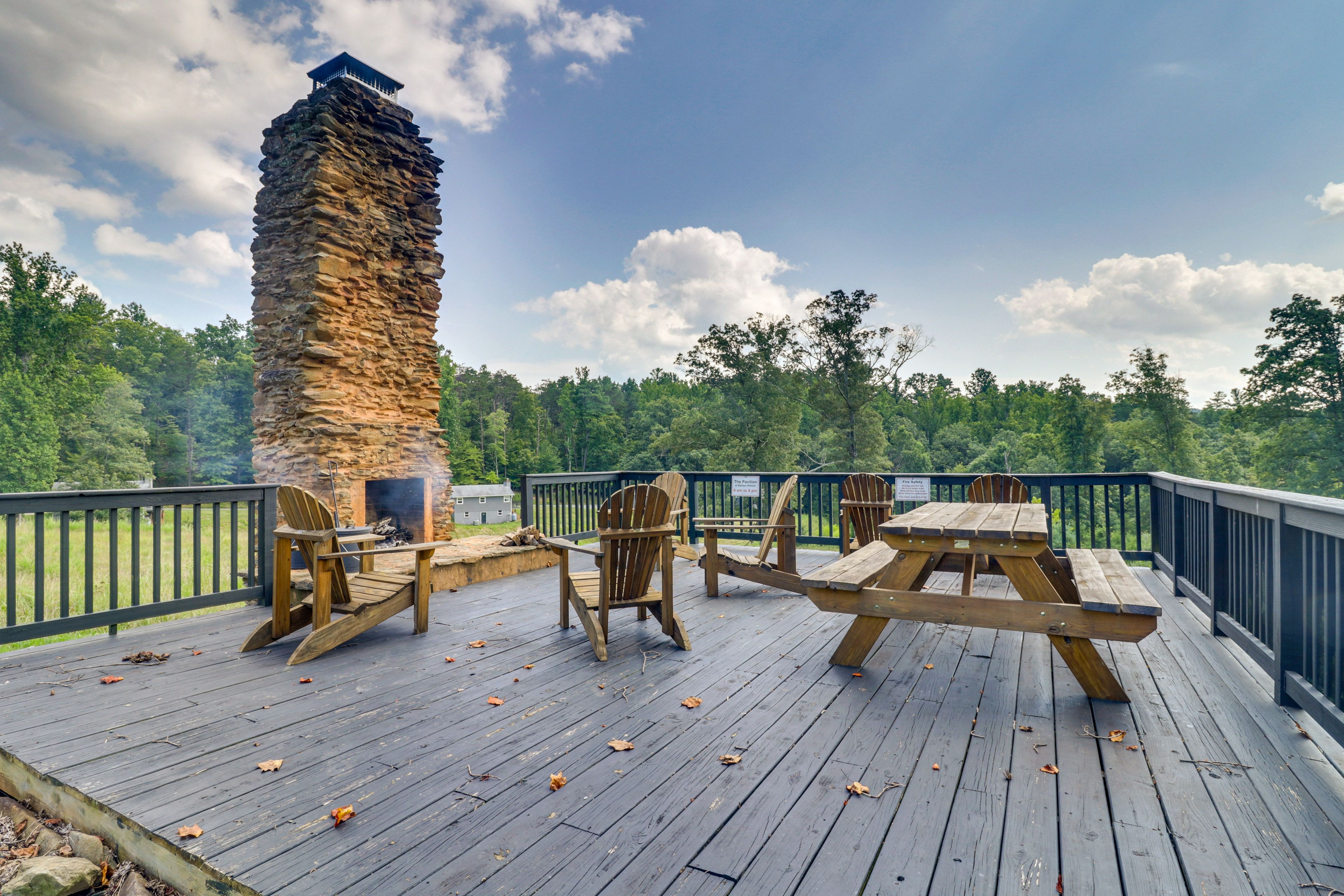 Baileys Retreat Community Amenities