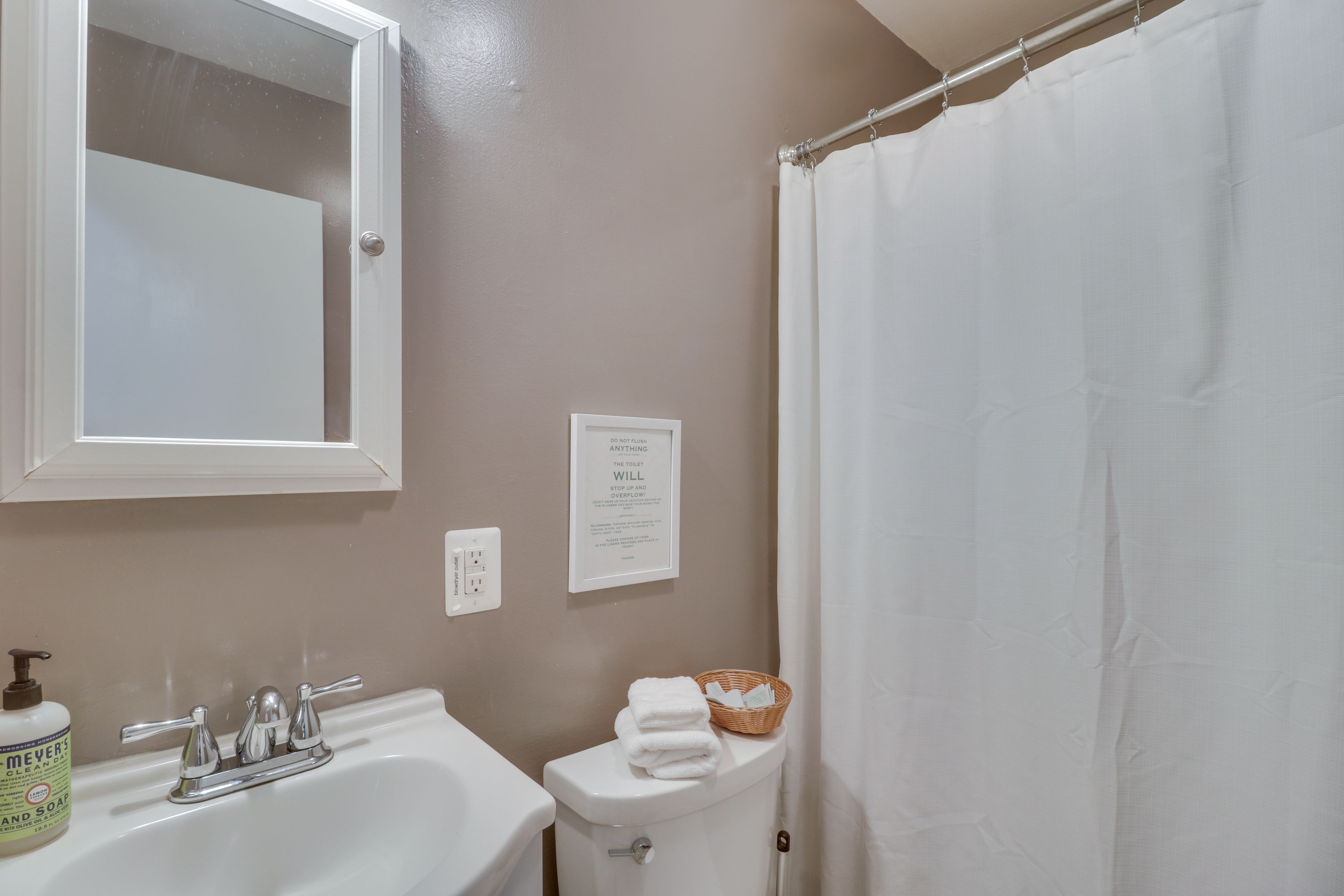 Bathroom | Complimentary Toiletries
