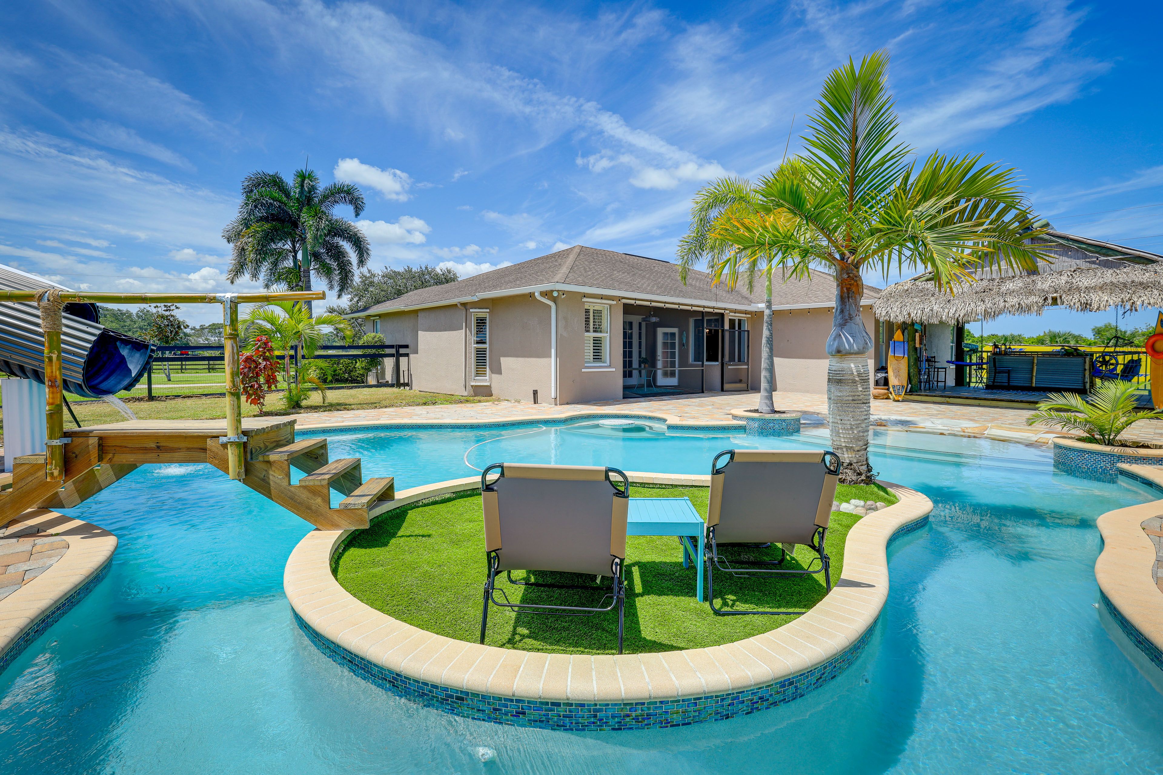 Fort Pierce Vacation Rental | 4BR | 2BA | 2,300 Sq Ft | 1 Step to Enter