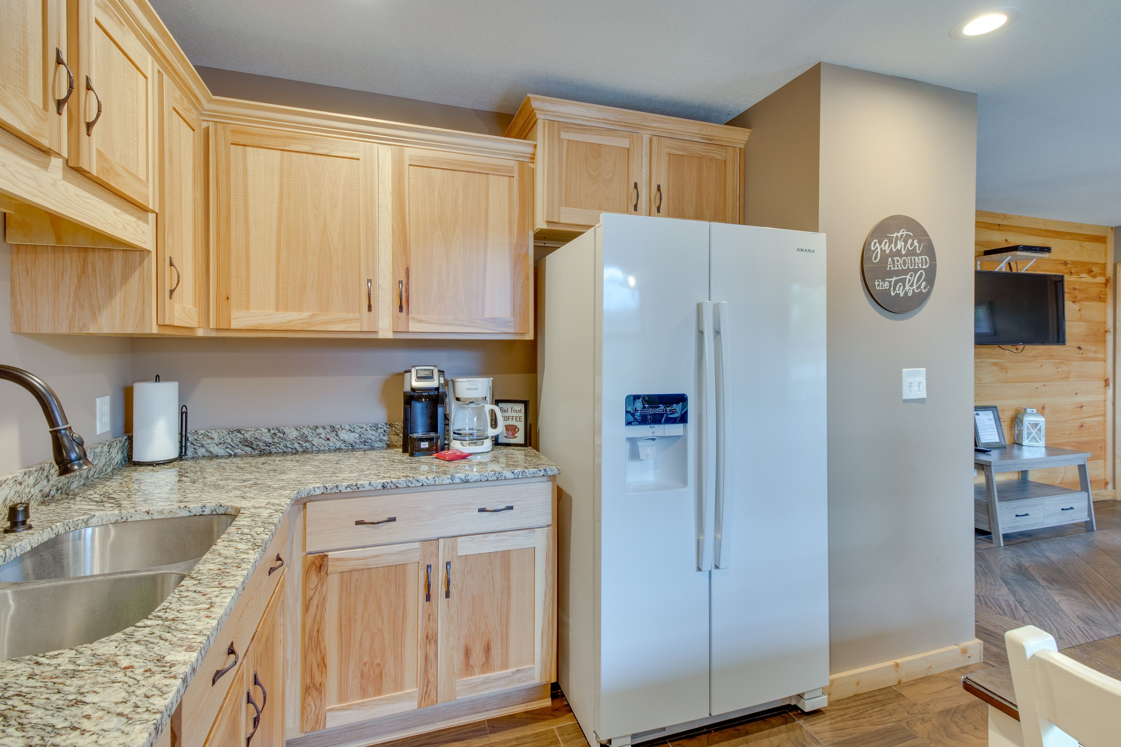 Kitchen | Crockpot | Drip & Keurig Coffee Makers | Toaster Oven