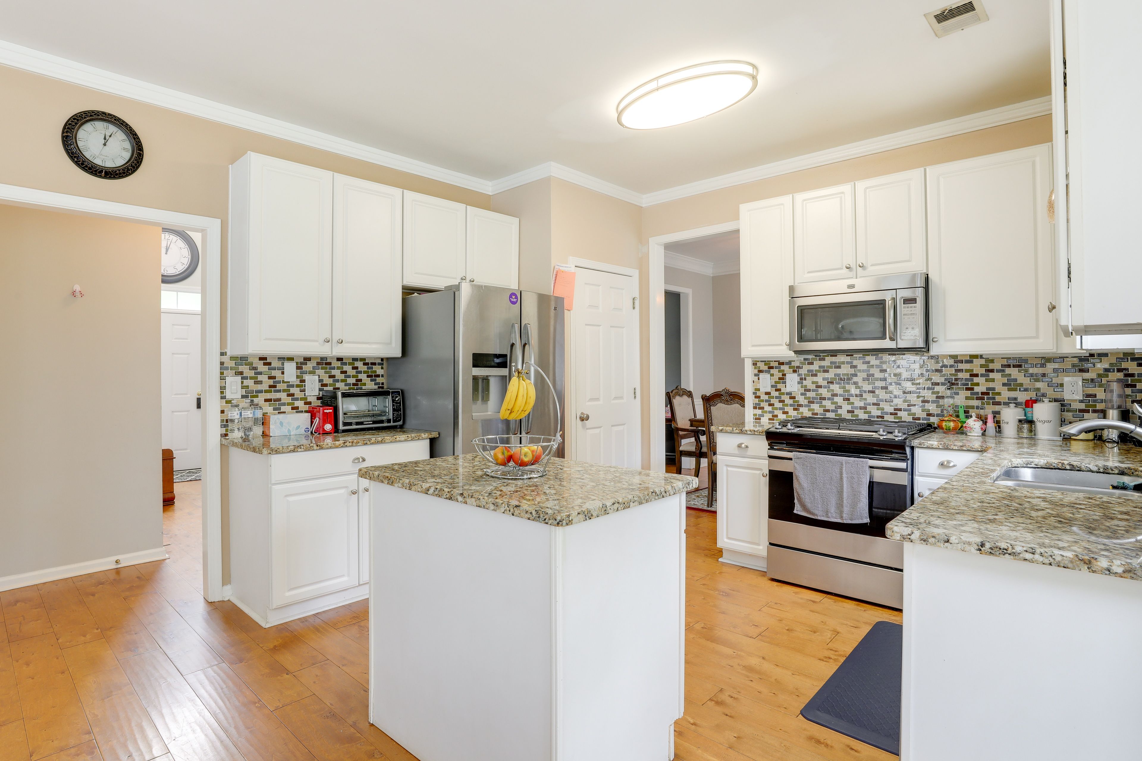 Kitchen | 1st Floor | Dishwasher | Toaster Oven | Cooking Basics