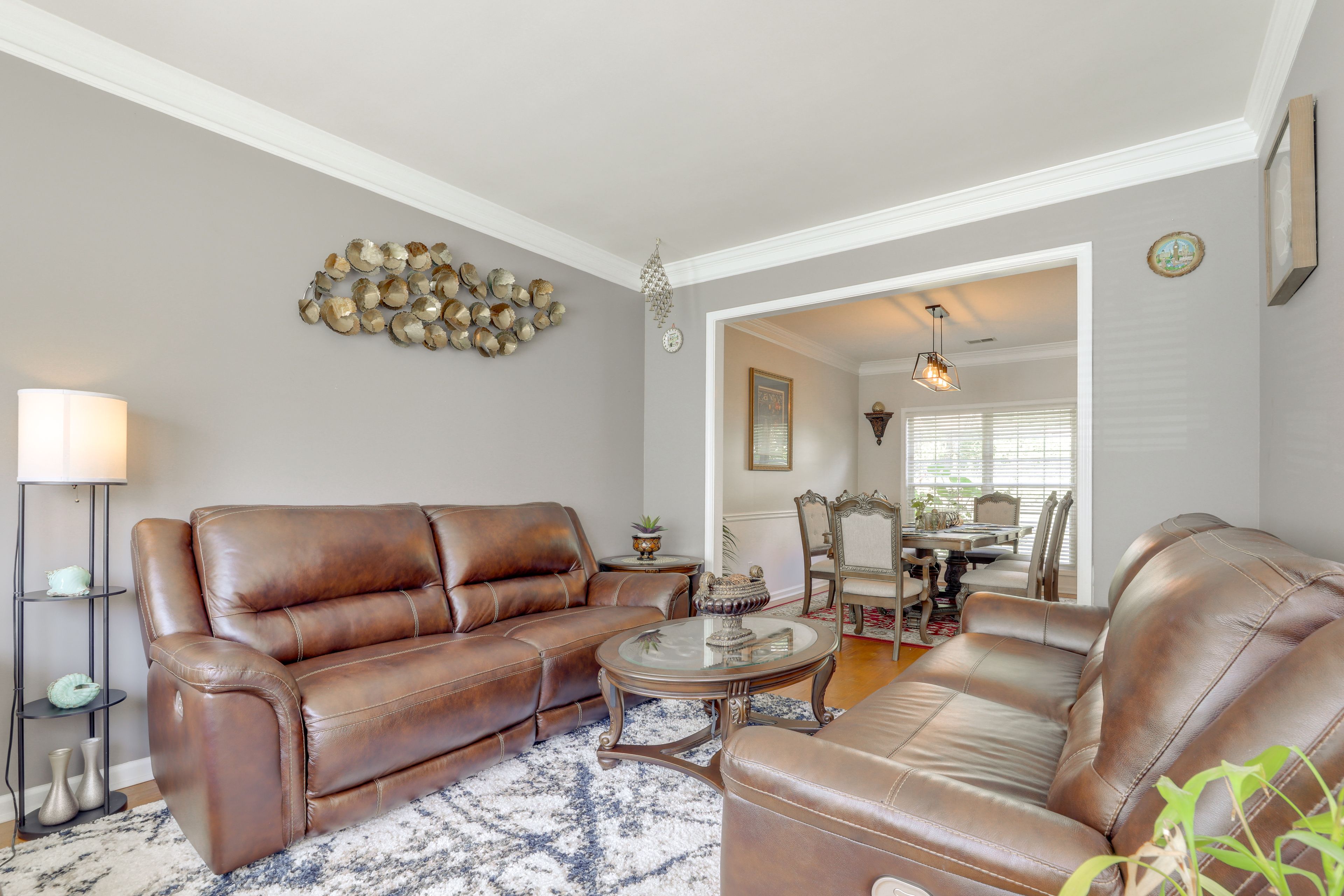 Living Room | Free WiFi | Central A/C | 1st Floor