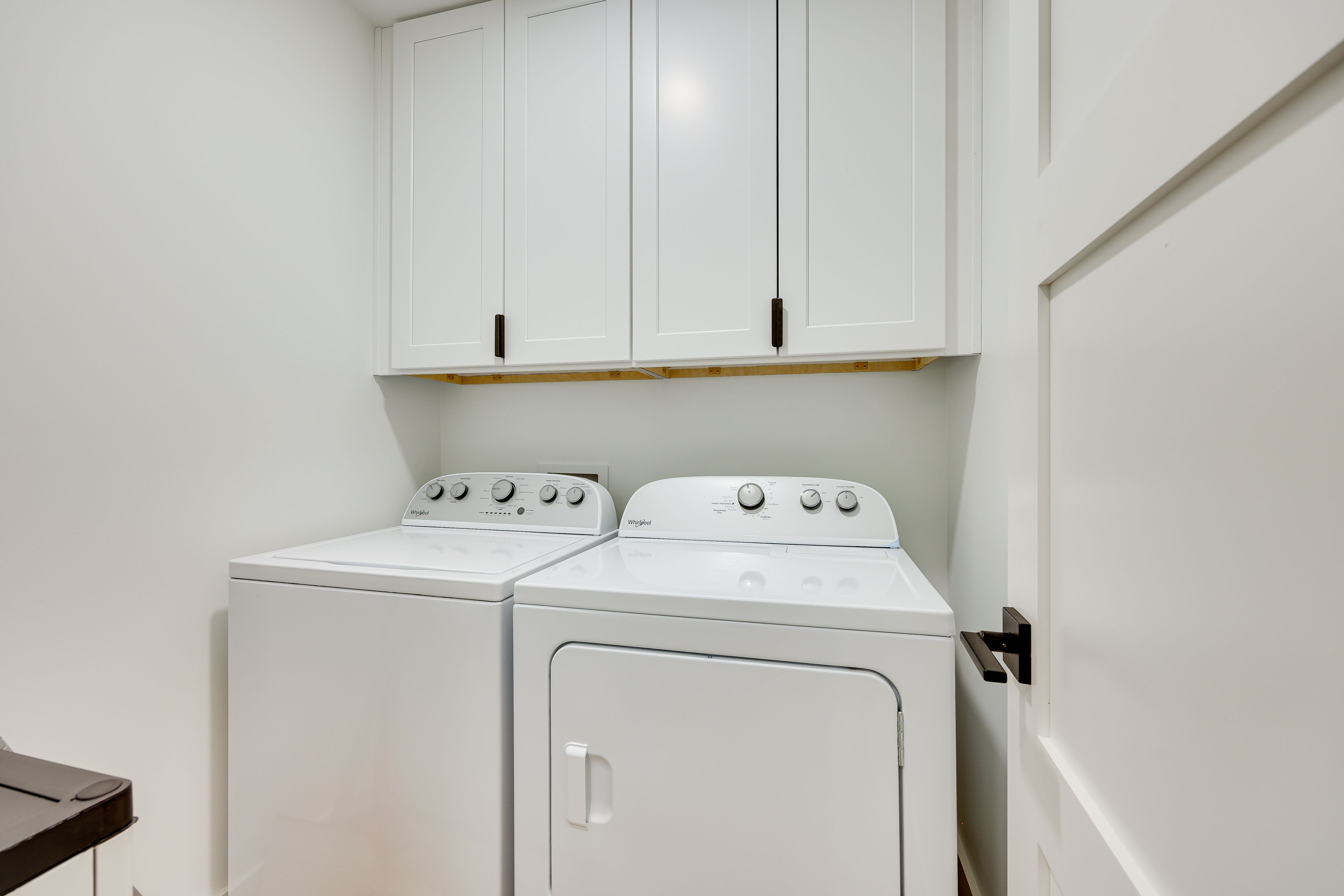 Washer & Dryer | Detergent Provided