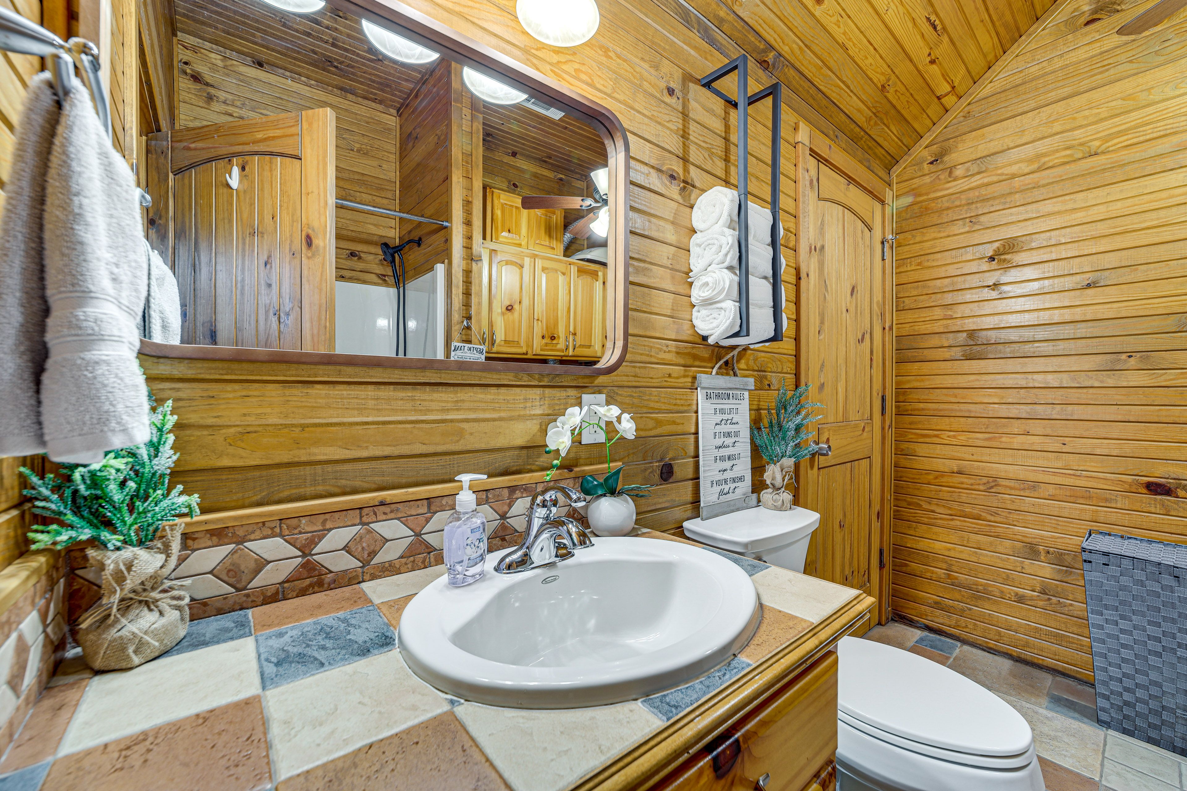 Full Bathroom | Shower