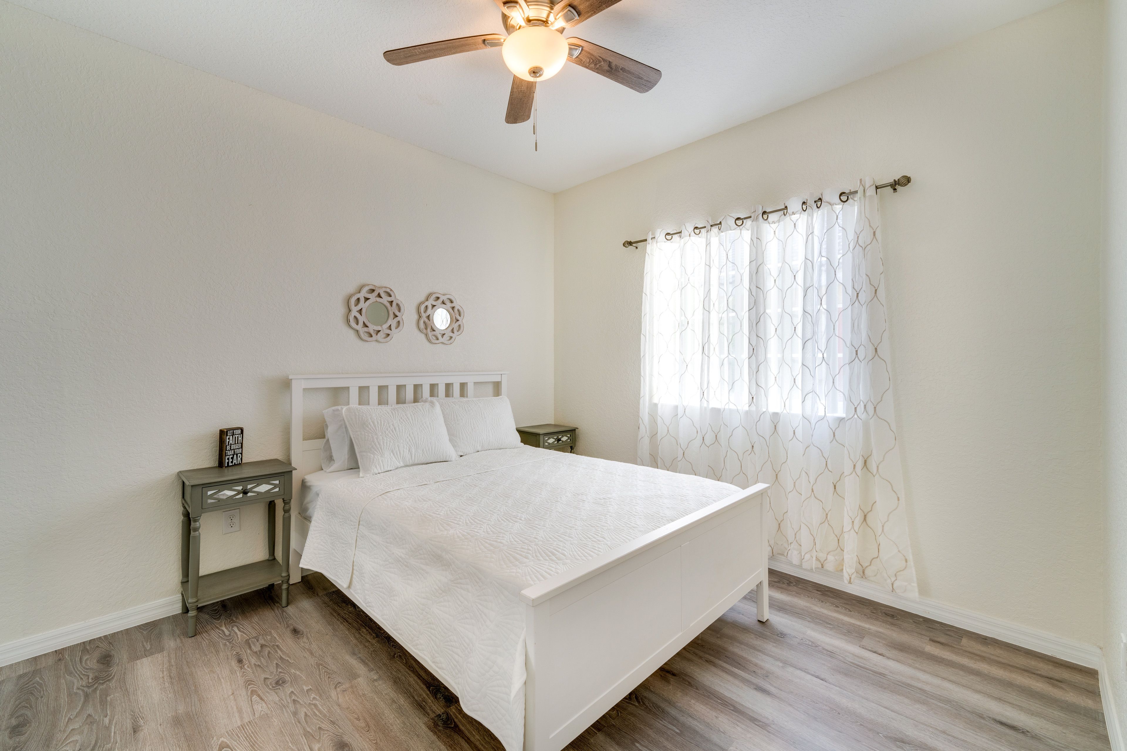 Bedroom 1 | Queen Bed | Linens Provided