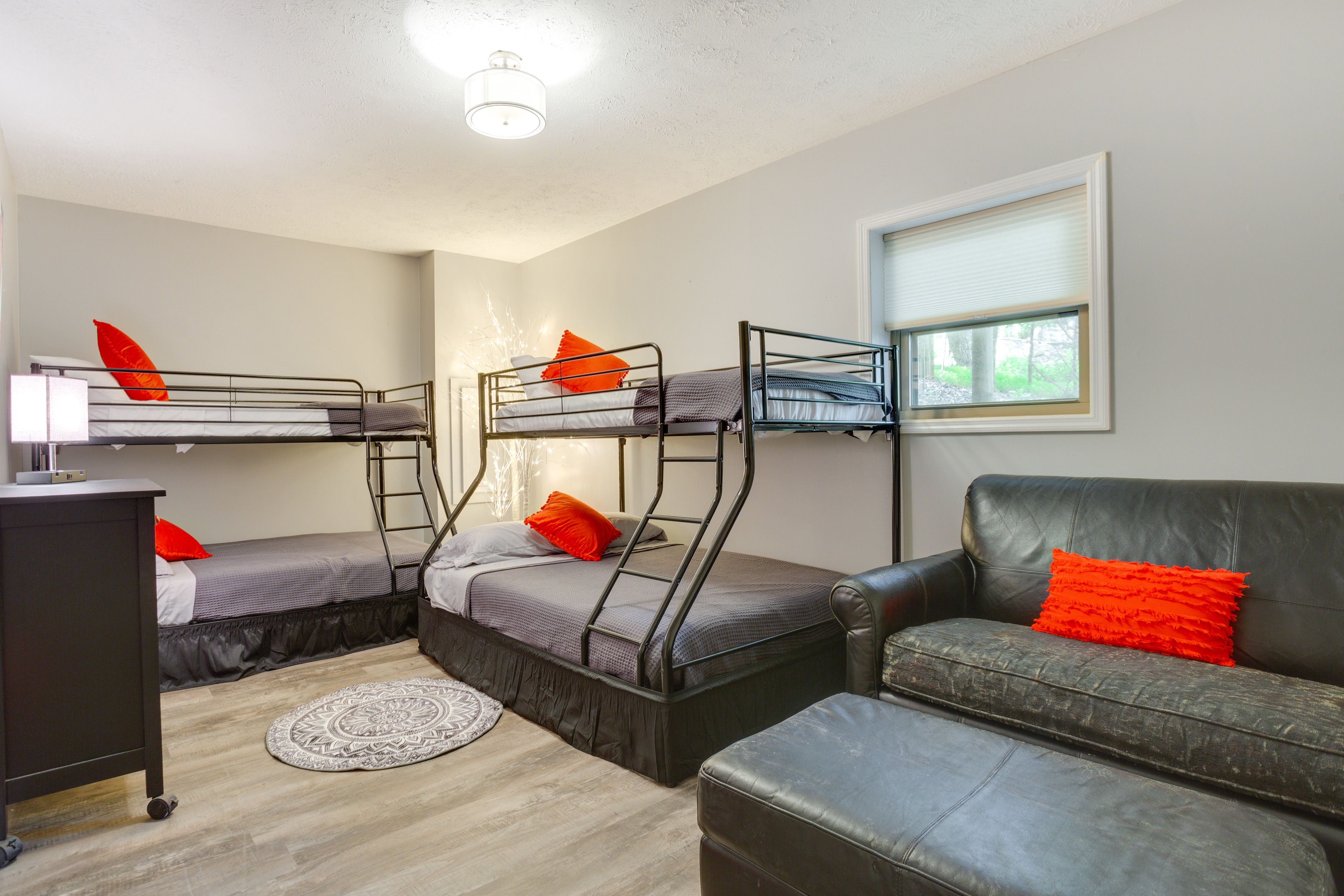Bedroom 3 | 2 Twin/Full Bunk Beds | Twin Sleeper Sofa | Lower Floor
