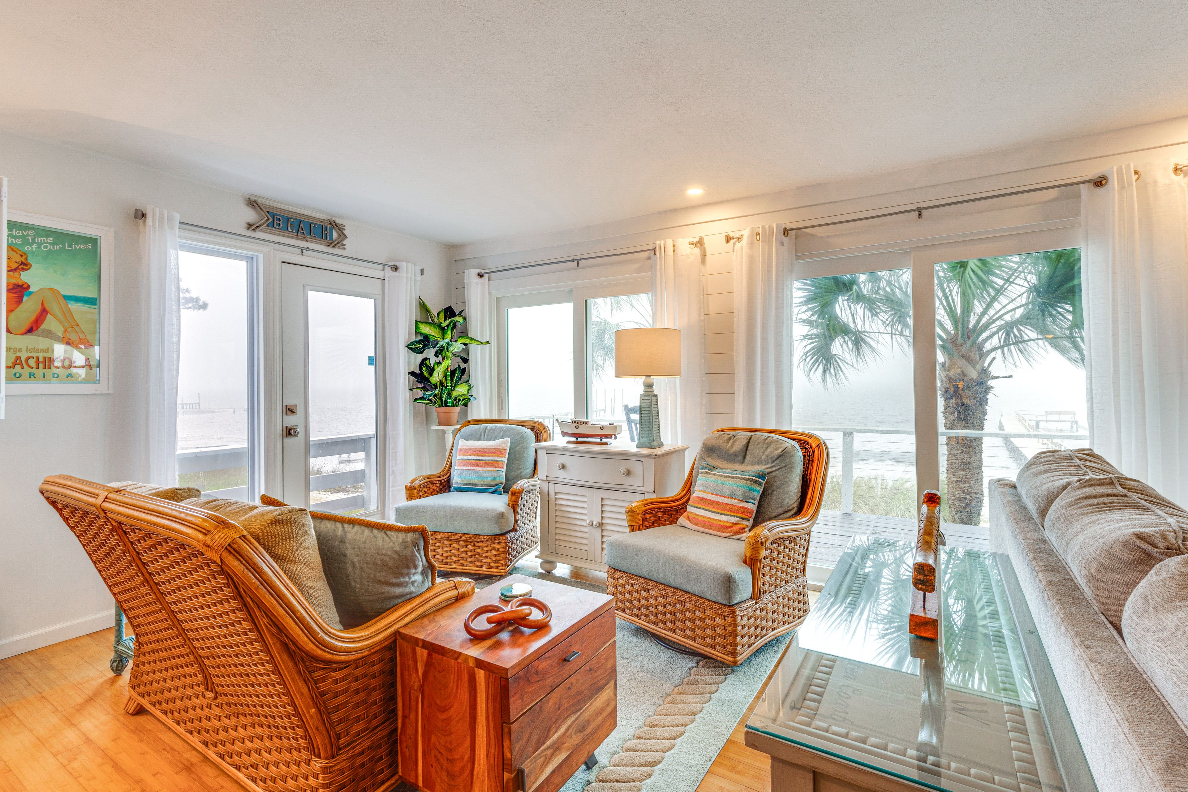 Living Space | Central A/C + Heating