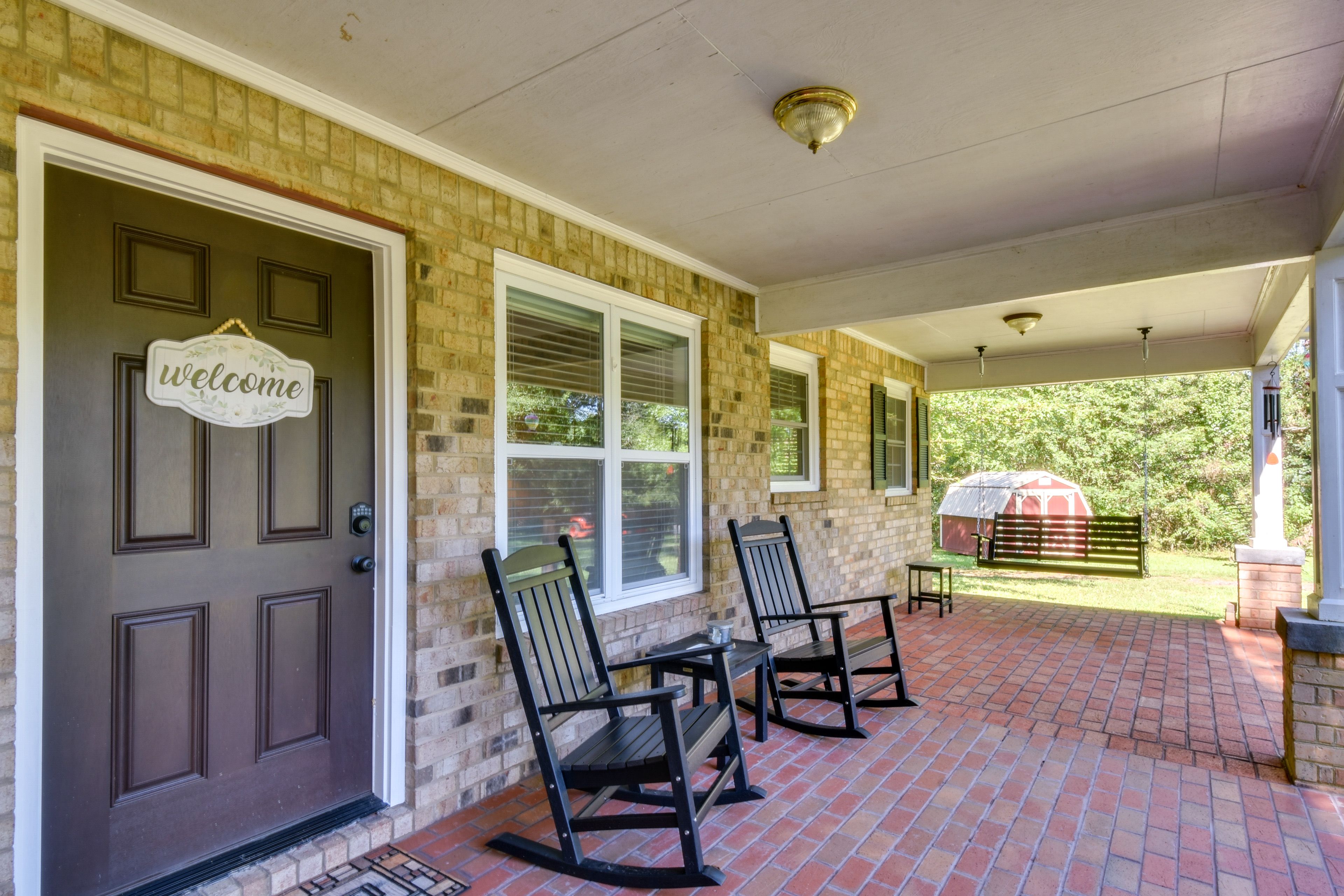 Front Porch | Rocking Chairs | Swing