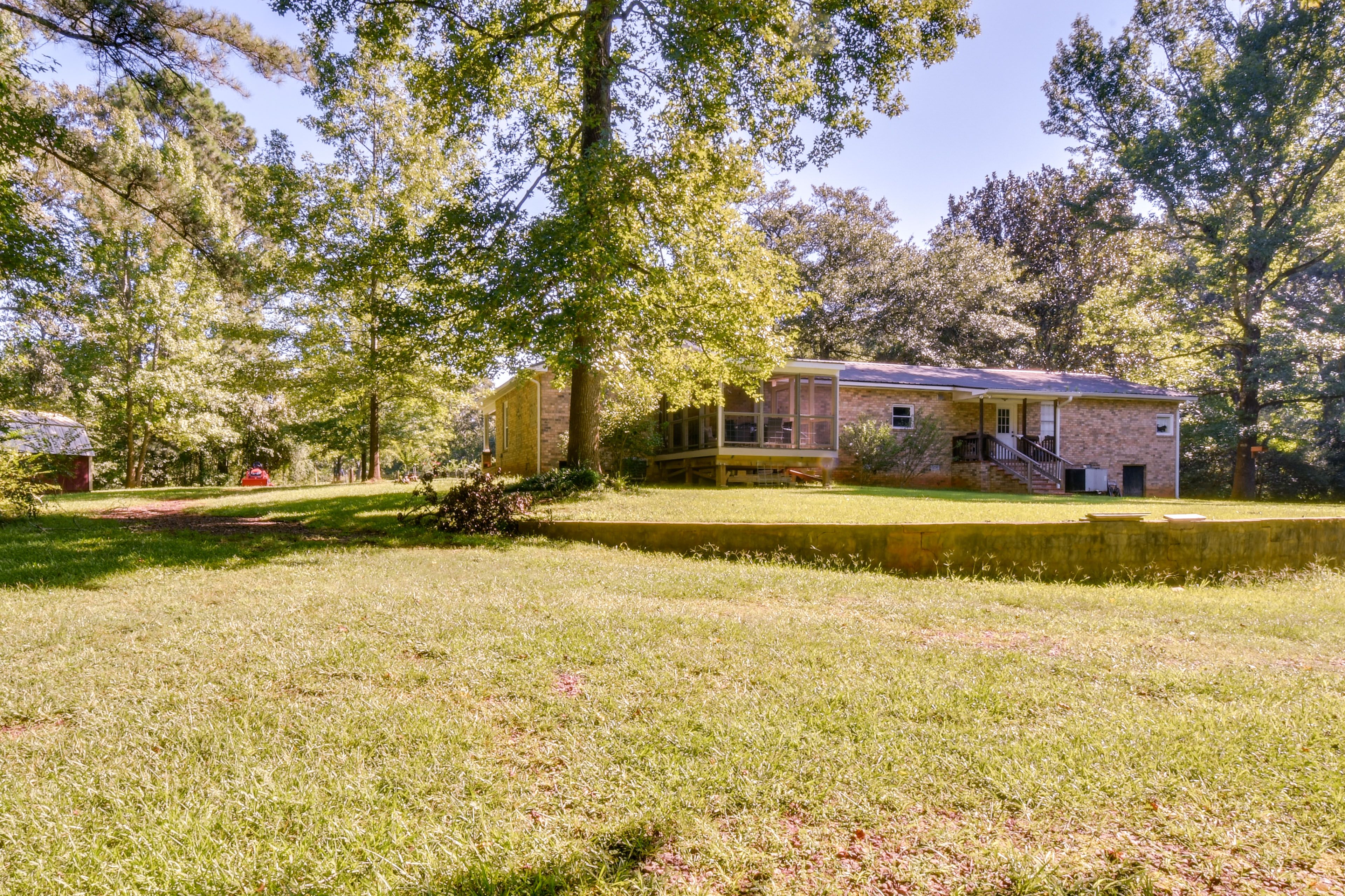 Shared 6-Acre Property | Homeowner On-Site (Separate Unit)