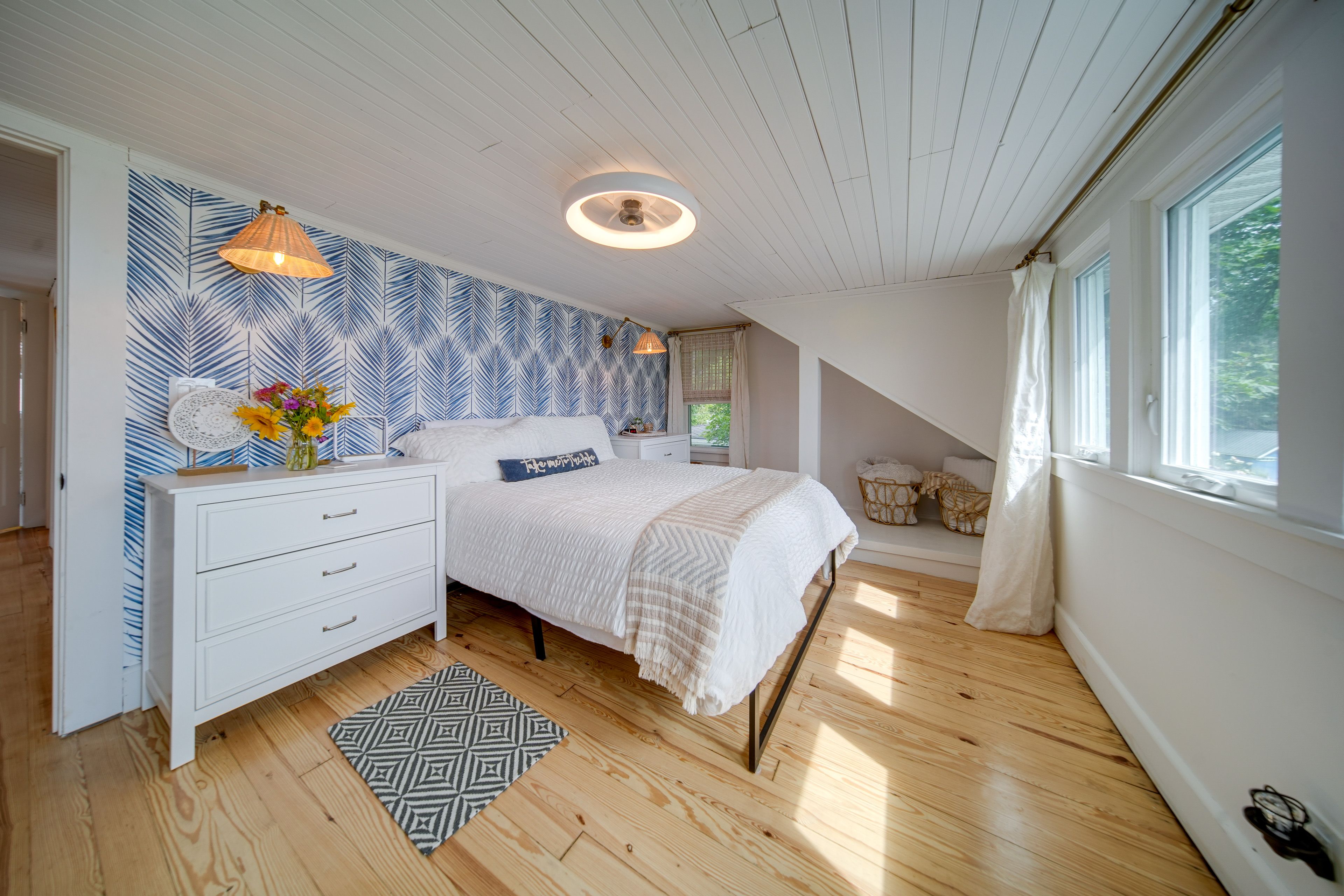Bedroom 1 | Queen Bed | 2nd Floor | Linens Provided