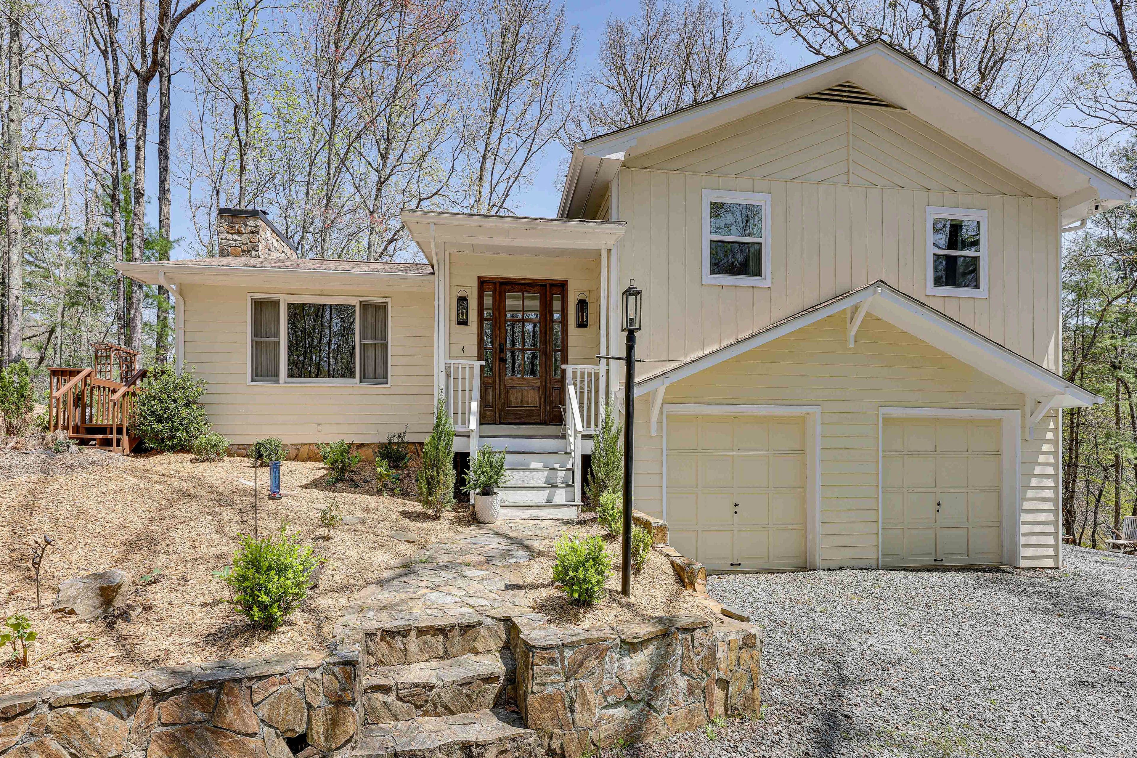House Exterior | Gravel Driveway (5 Vehicles)