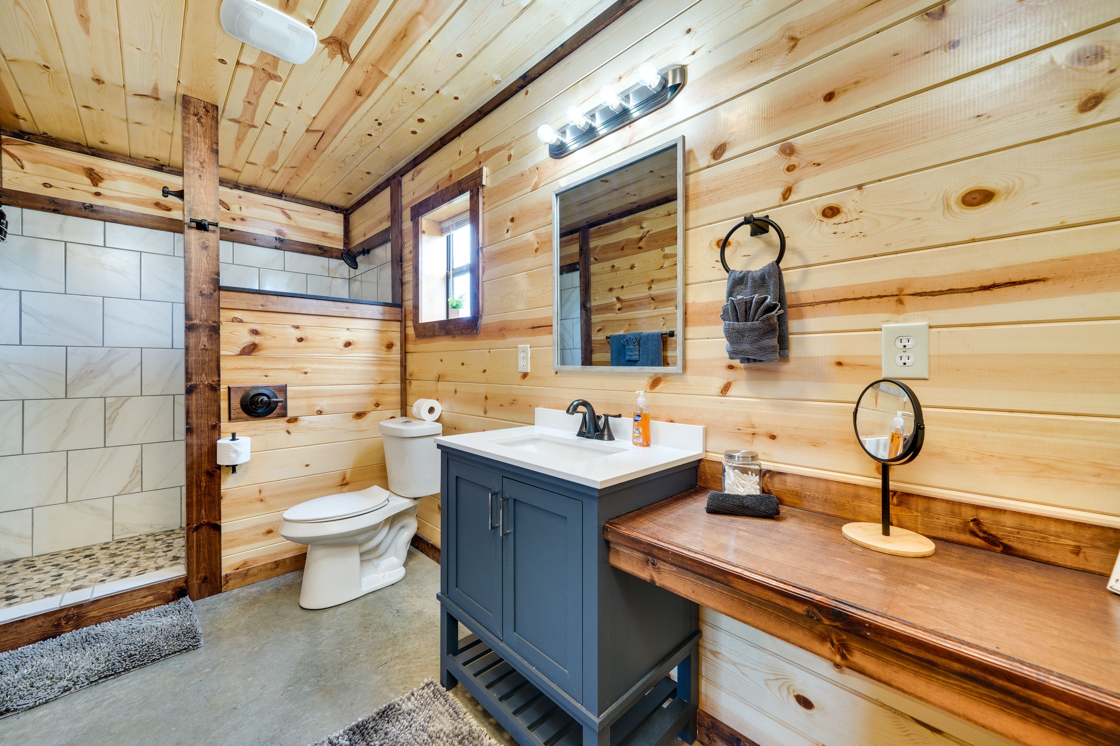 En-Suite Bathroom | Access via Bedroom 1