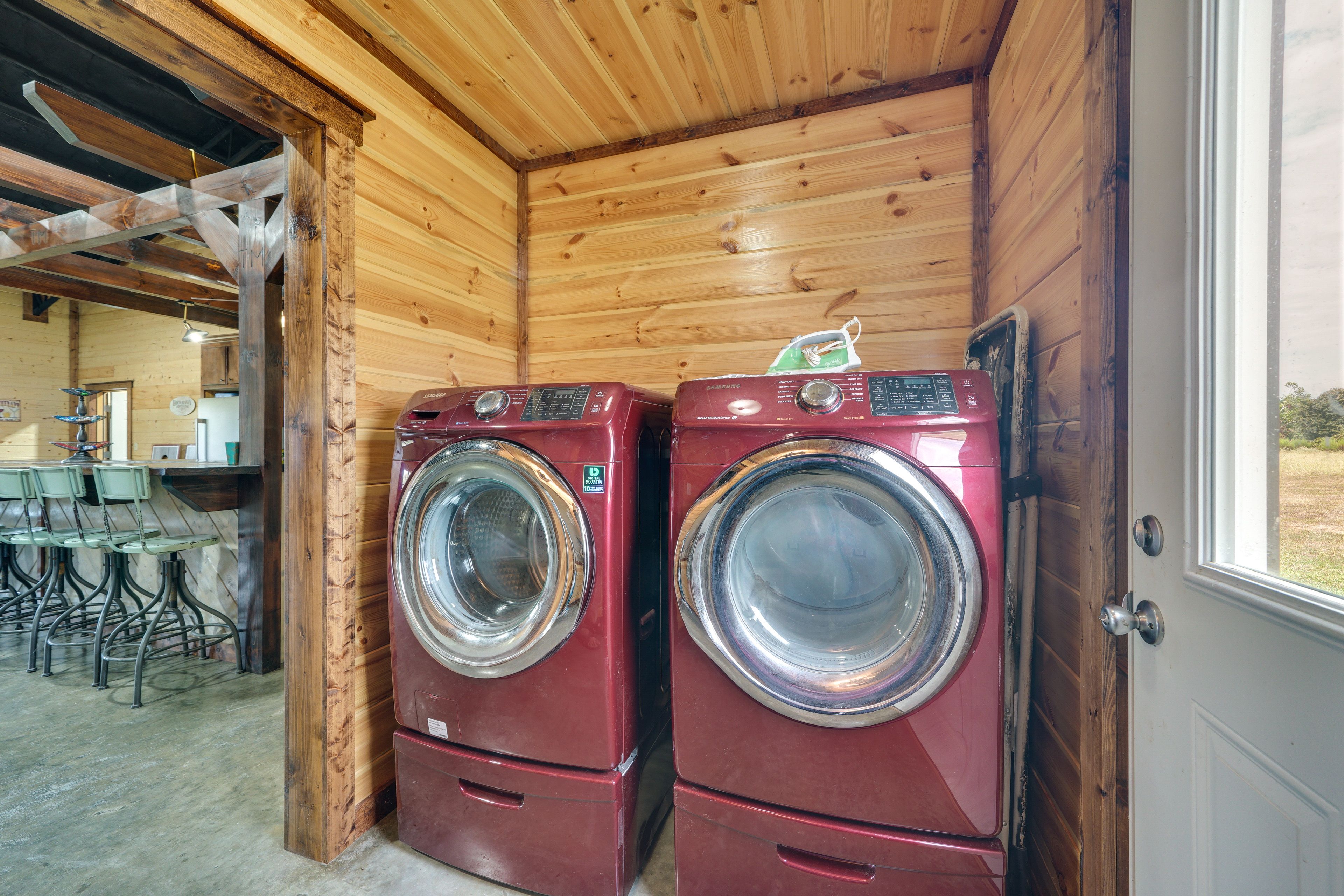 Washer & Dryer | Detergent Provided