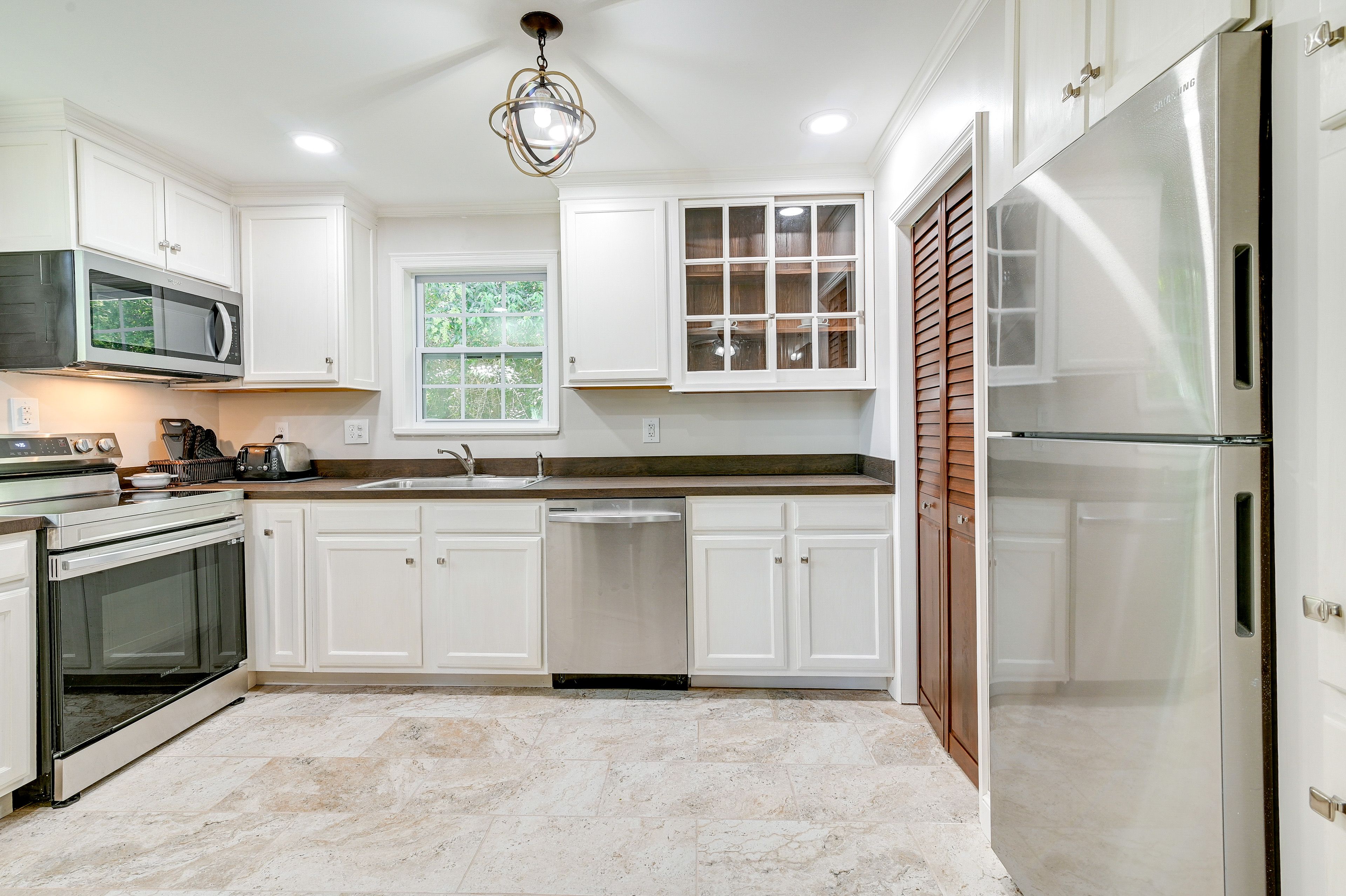 Kitchen | Coffee Maker | Toaster