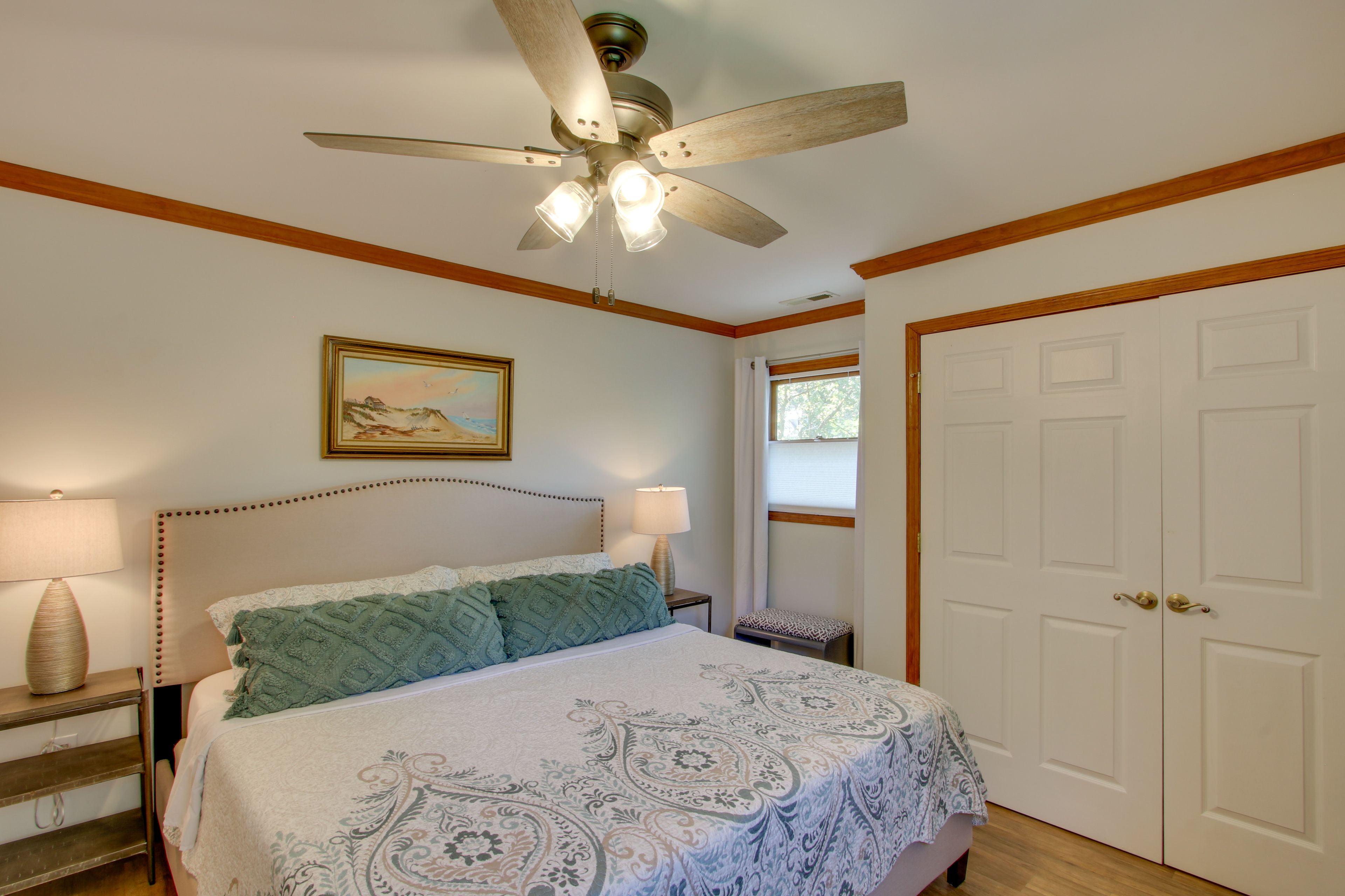 Bedroom 2 | King Bed | En-Suite Bathroom