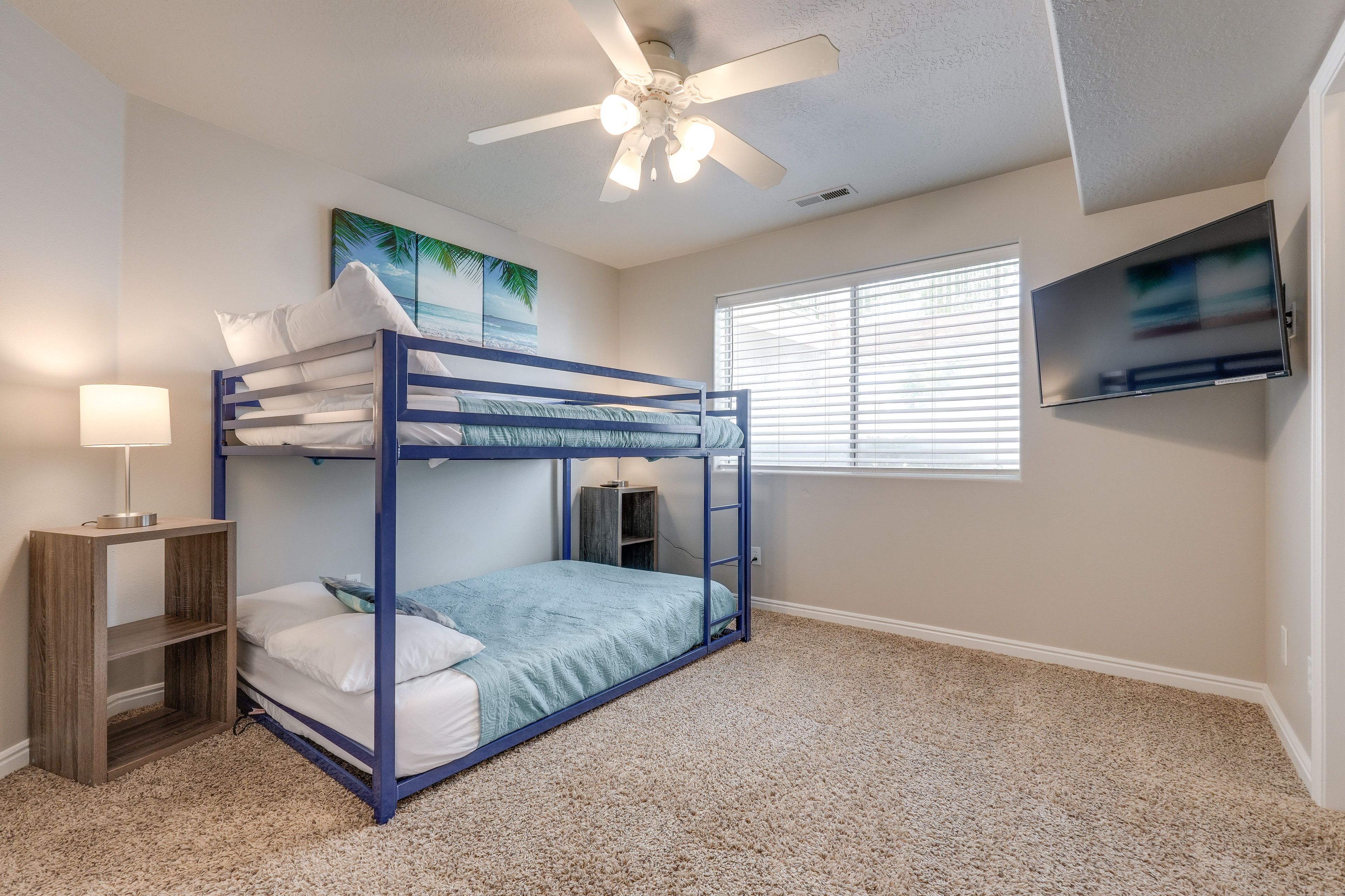 Bedroom 2 | Full Bunk Bed | Smart TV
