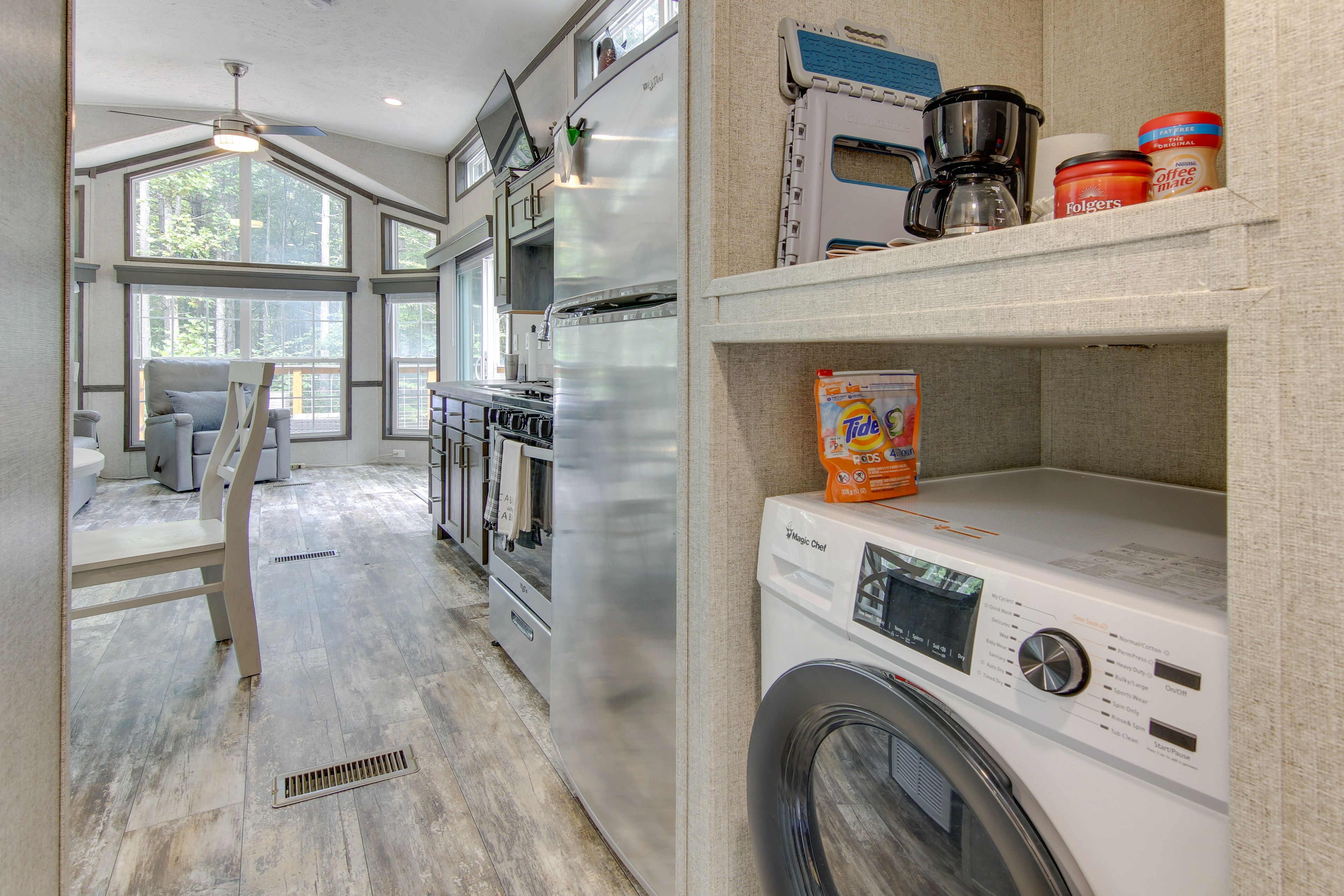 Electric Washer + Dryer