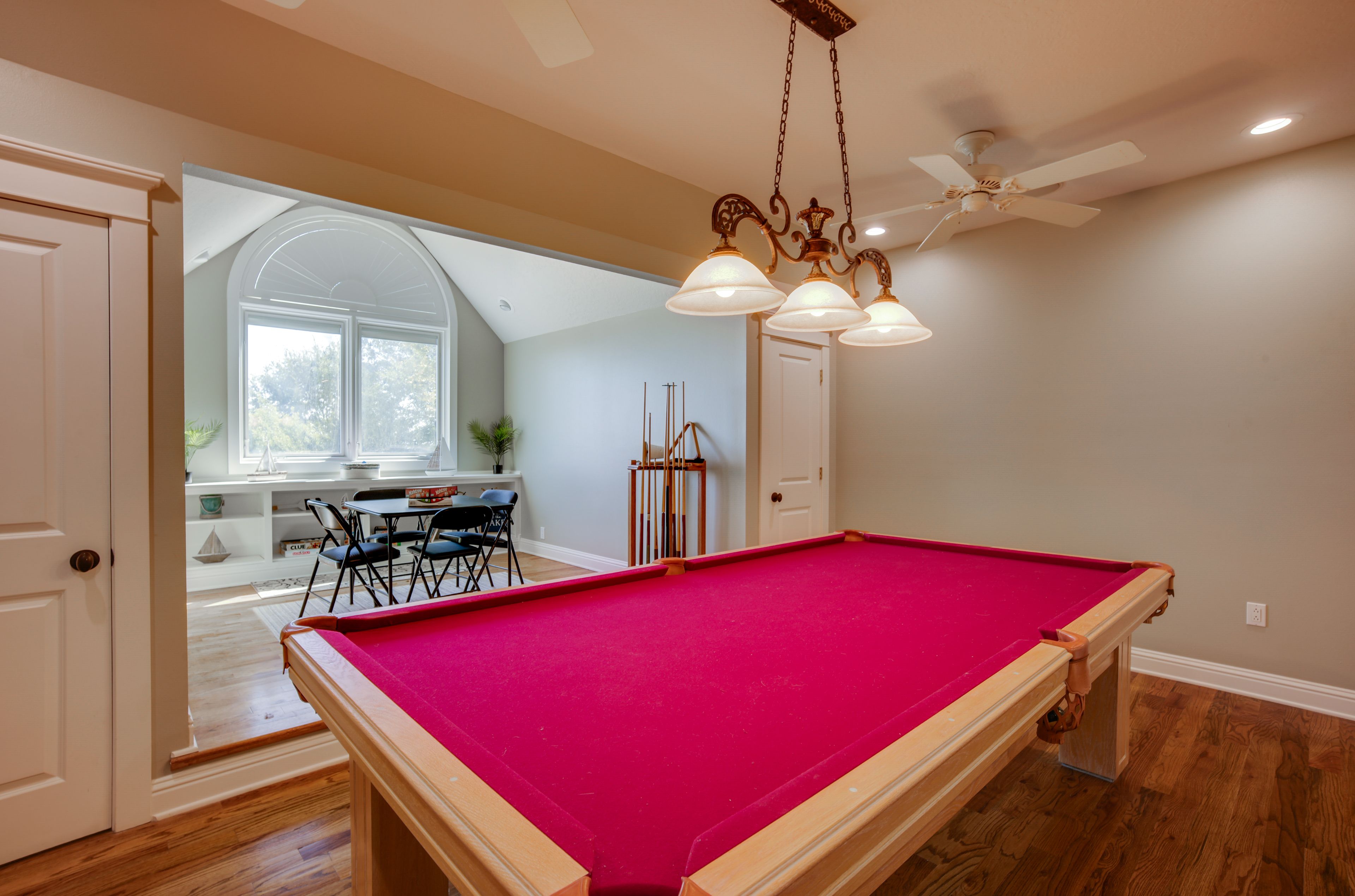Game Room | Pool Table | Board Games