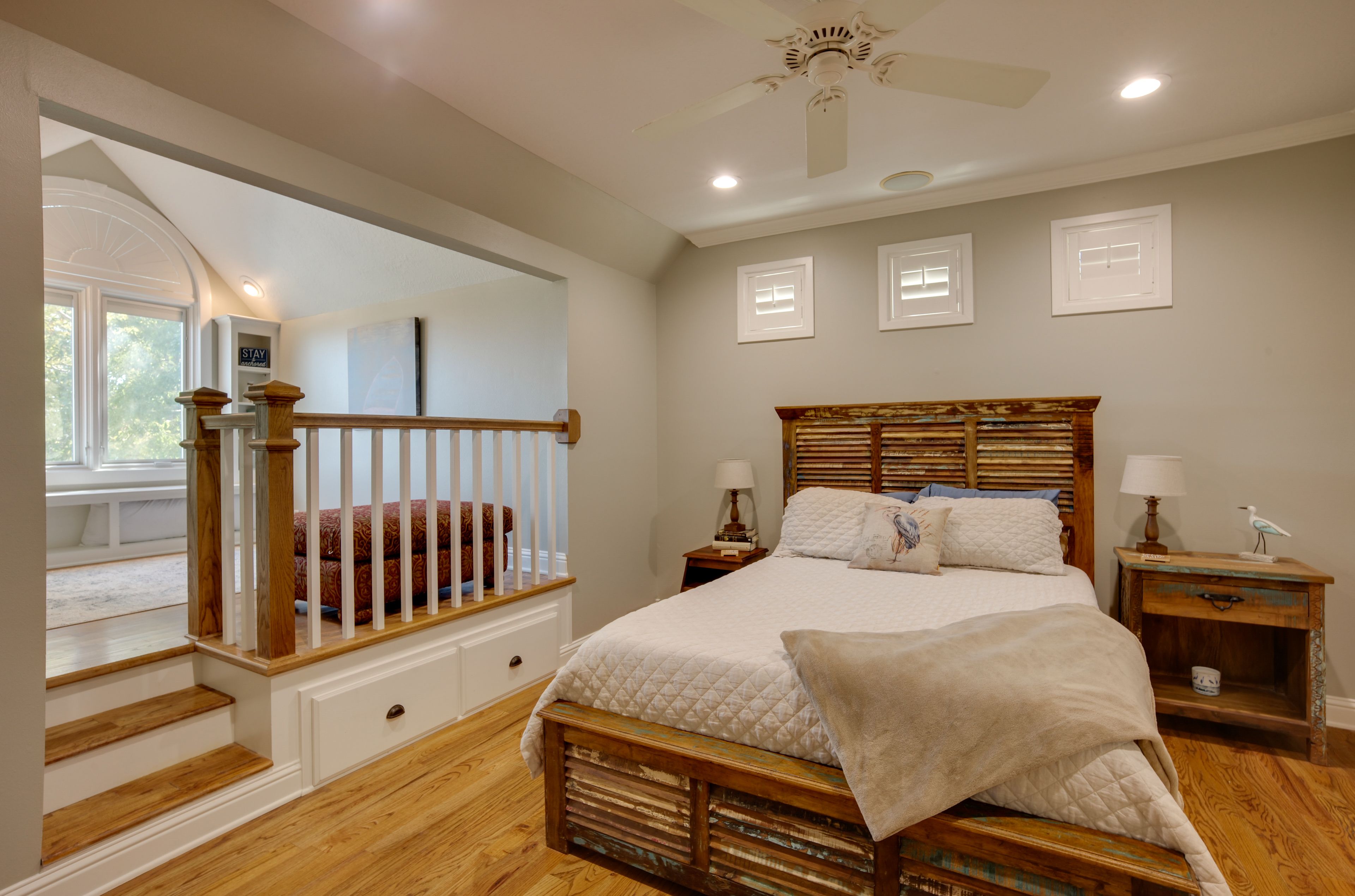 Bedroom 3 | Queen Bed | 2nd Floor | Hangers