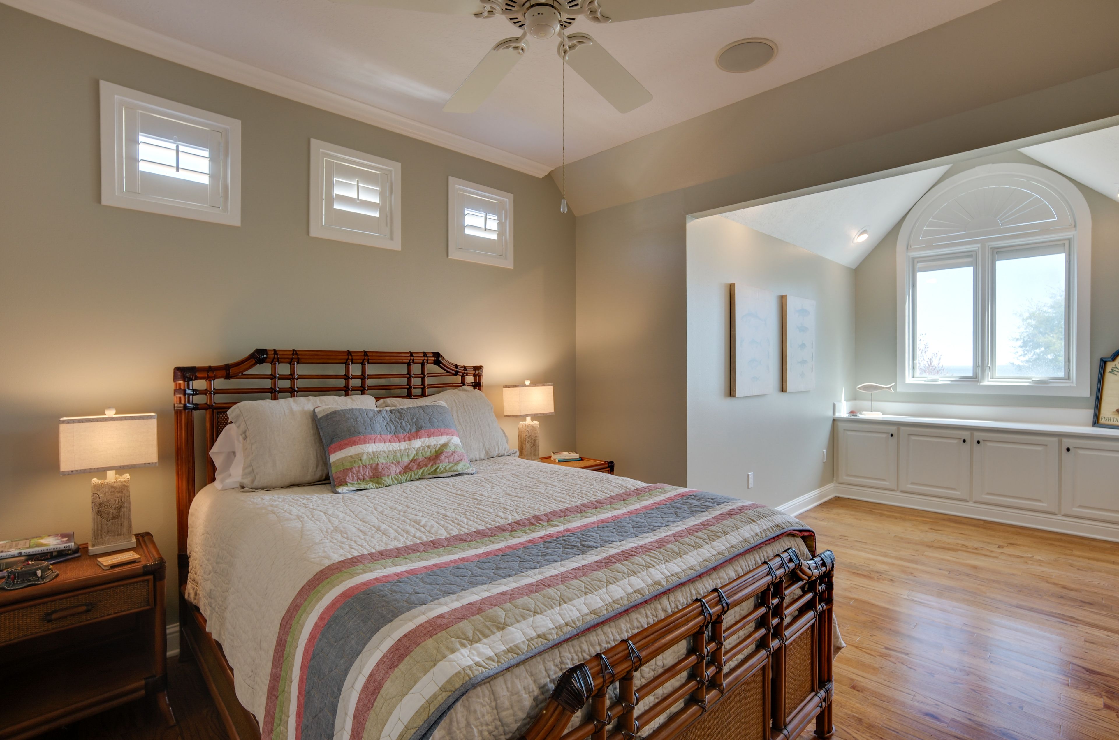 Bedroom 2 | Queen Bed | Pack 'n Play | 2nd Floor