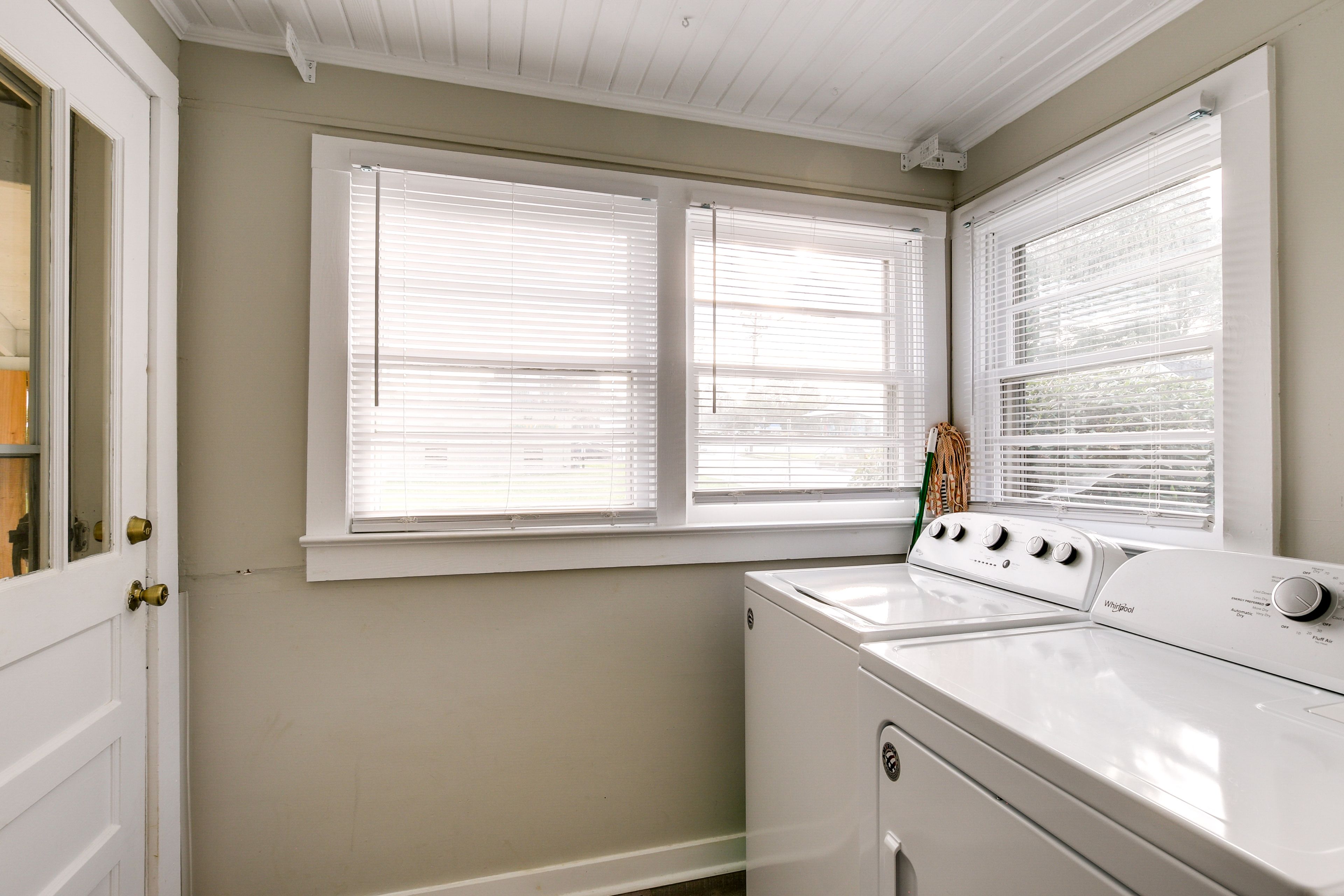 In-Unit Laundry