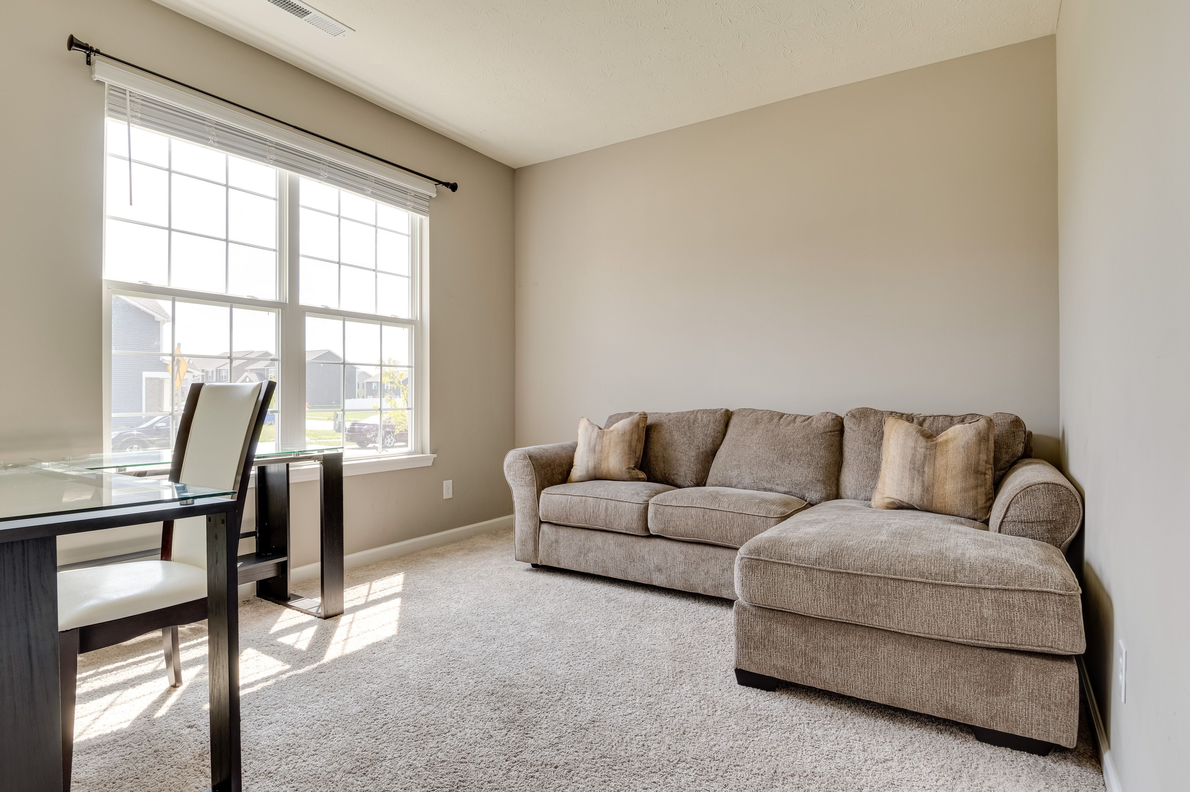 Sitting Room | Desk