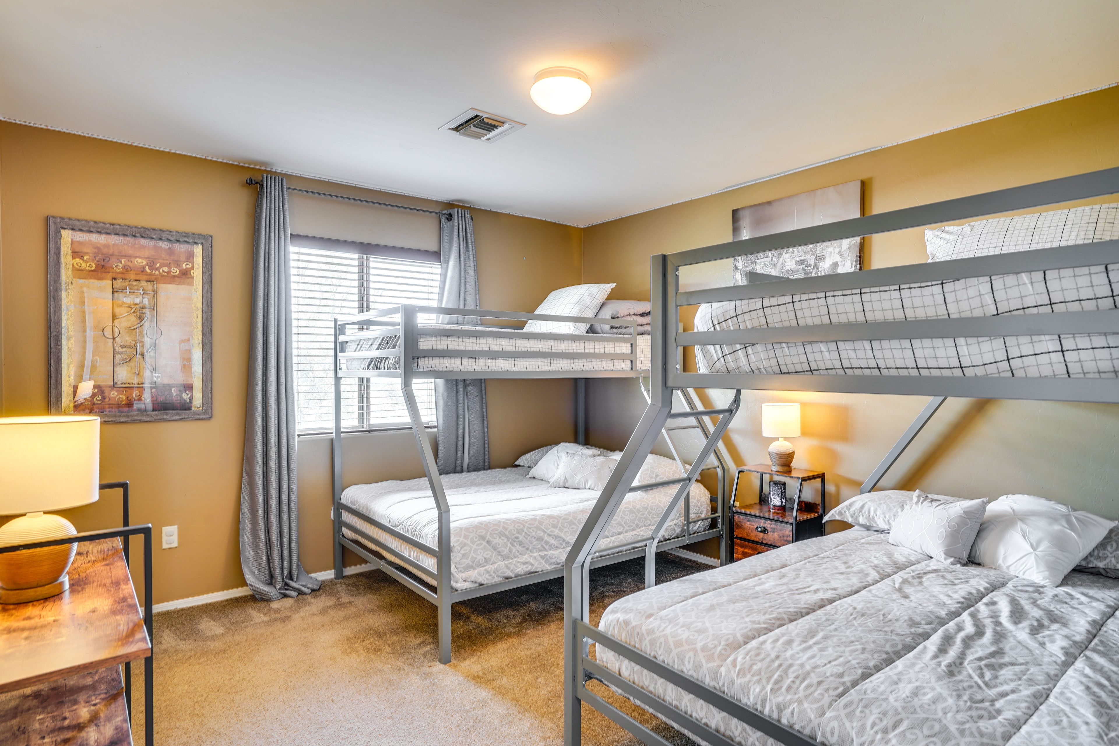 Bedroom 5 | 2 Twin/Full Bunk Beds