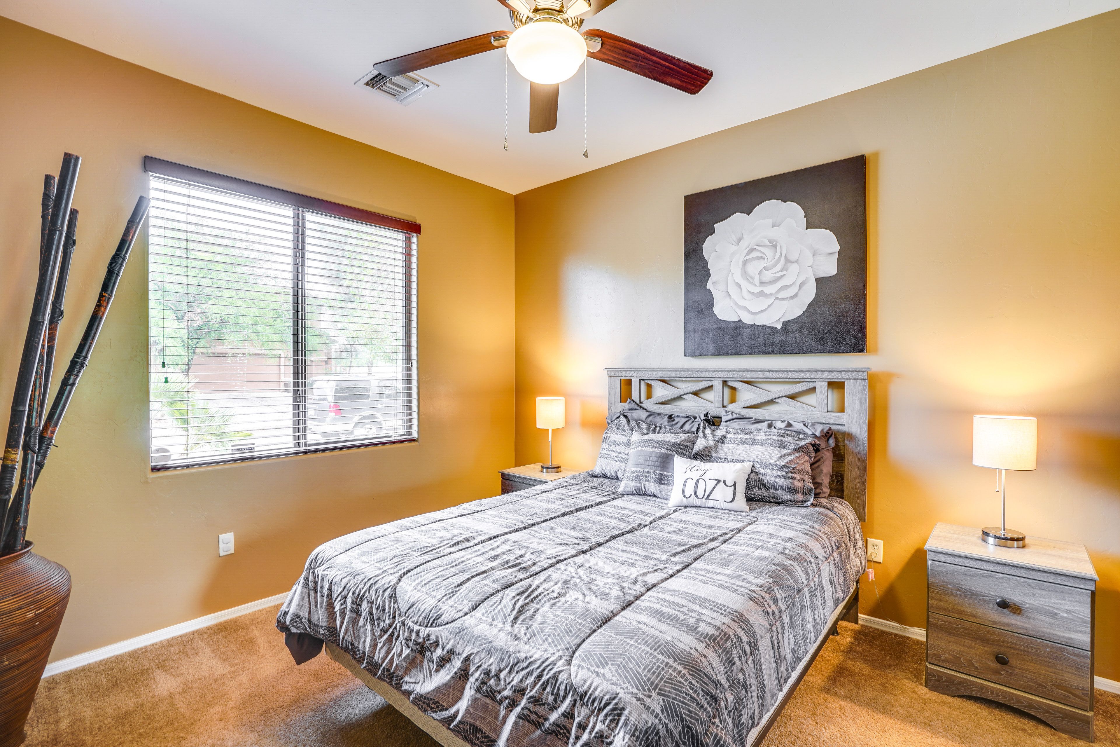 Bedroom 4 | Queen Bed