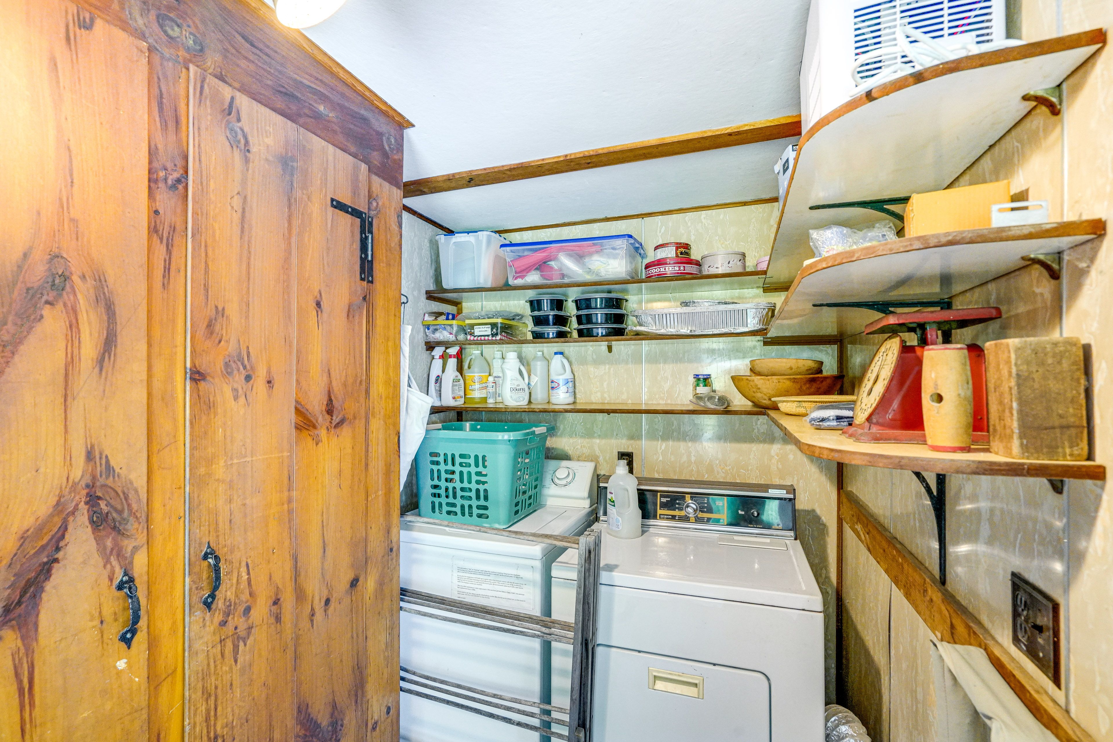 Laundry Room | 1st Floor
