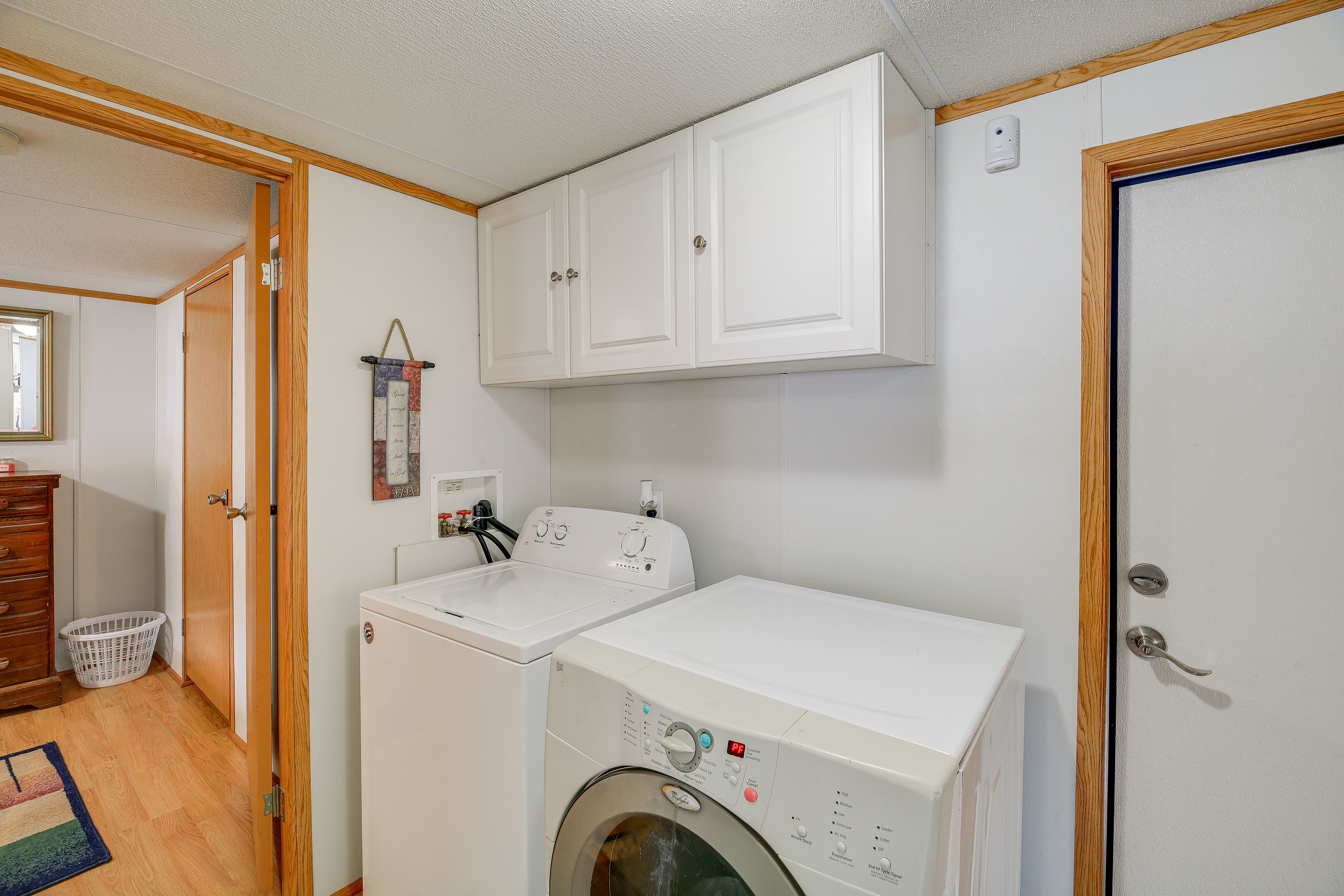 Washer & Dryer | Detergent Provided