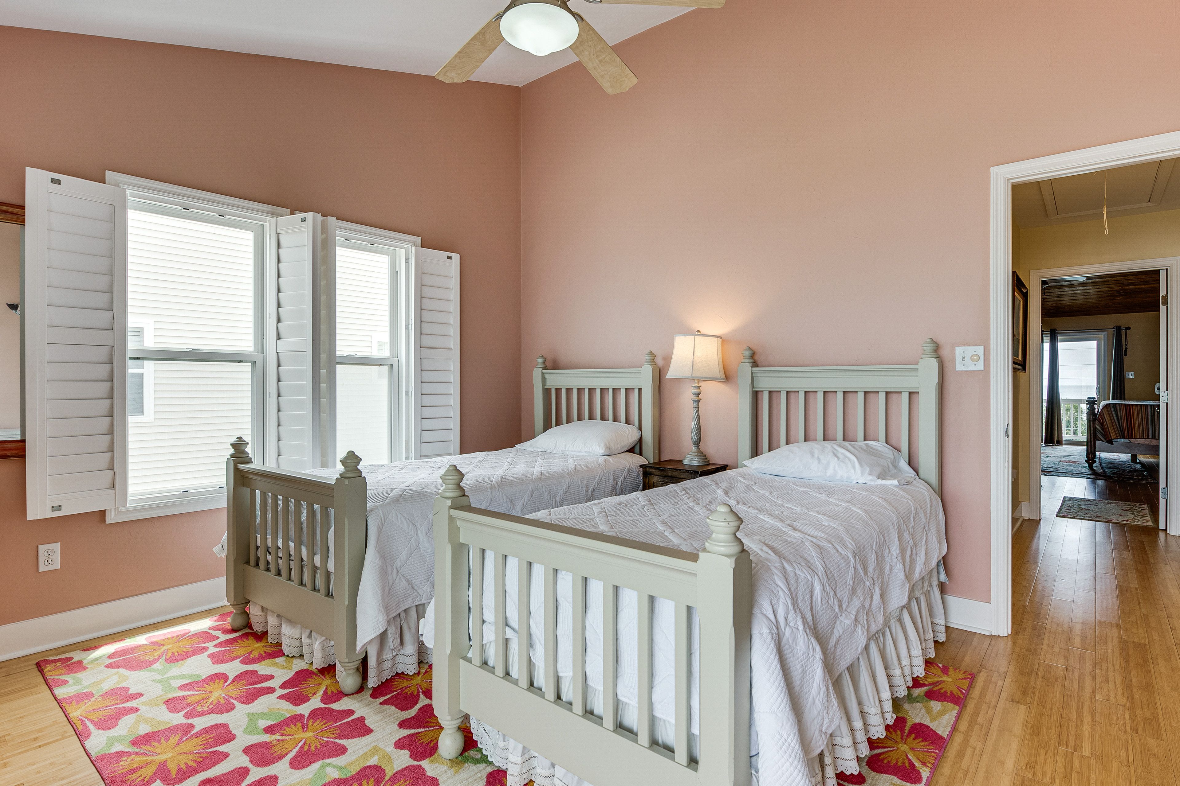 Bedroom 2 | 2nd Floor | King Bed (Converts to 1 King Bed)