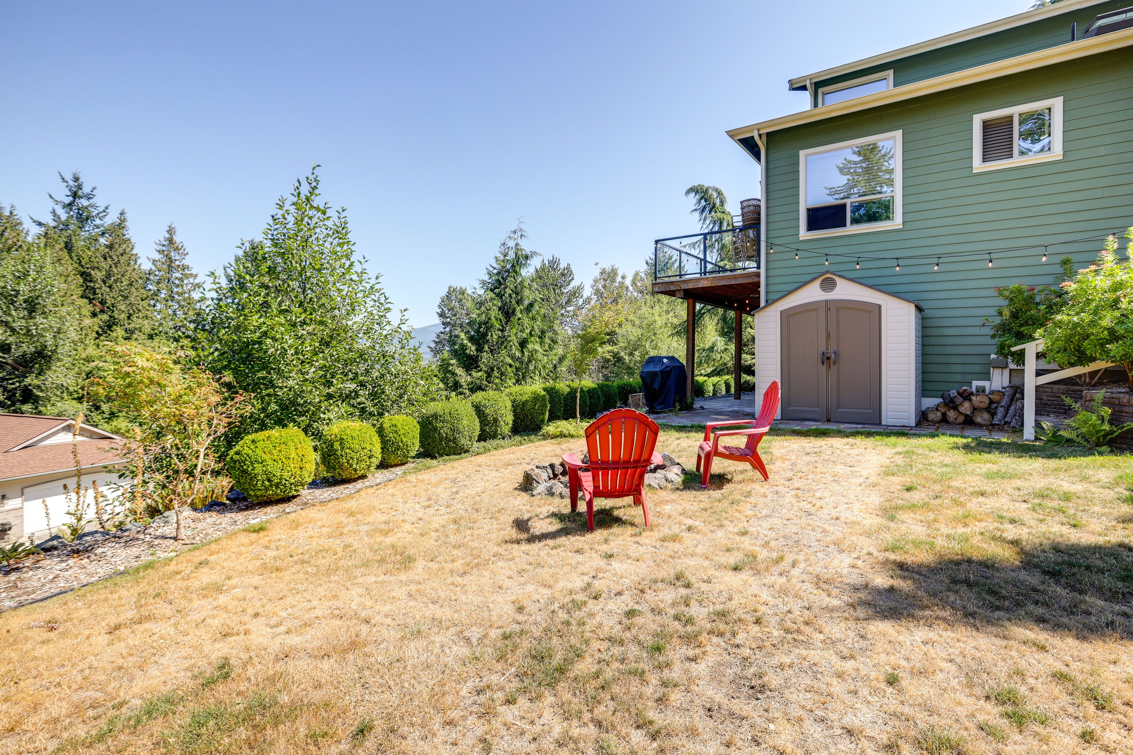 Yard | Fire Pit