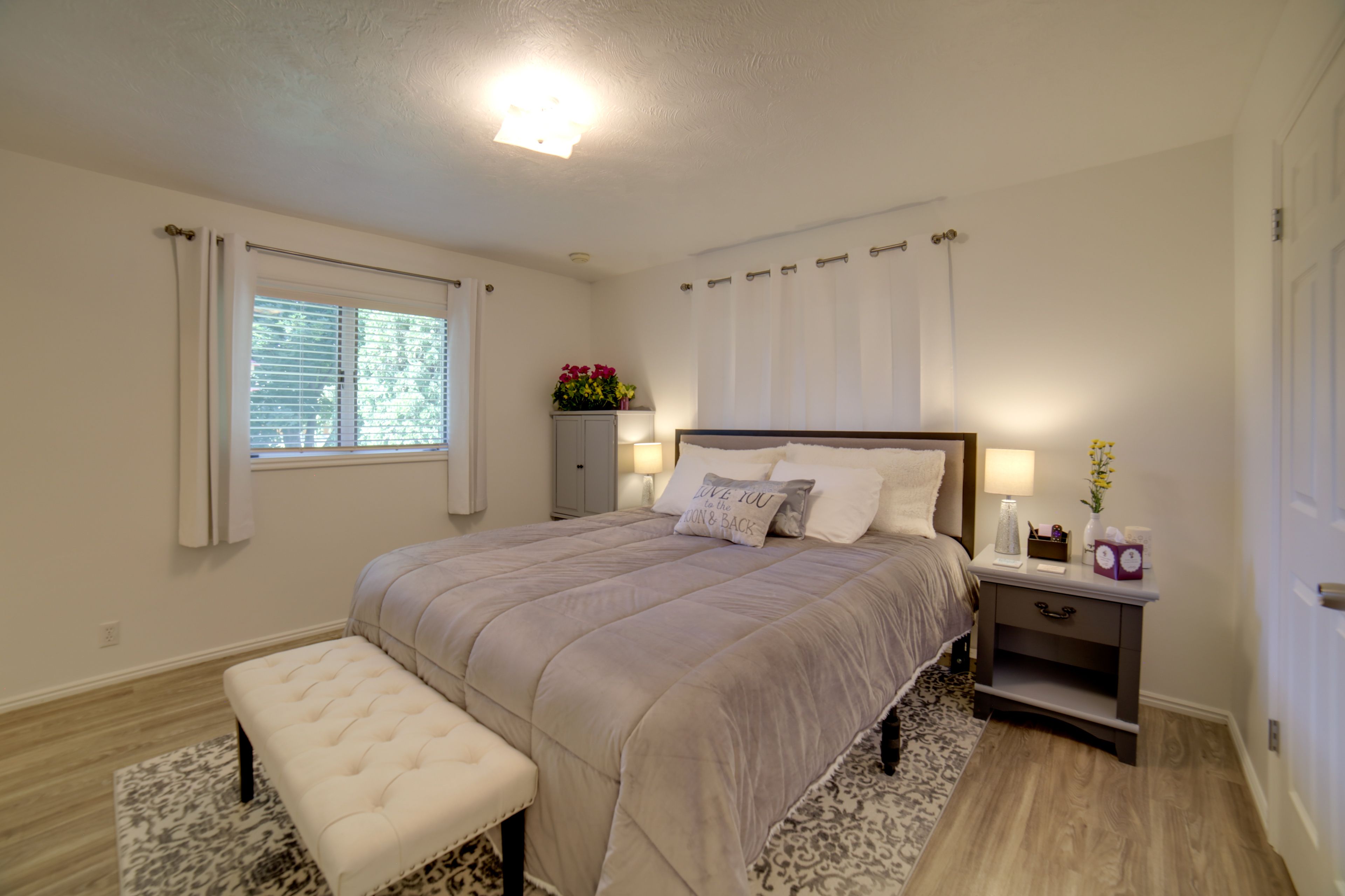 Bedroom 1 | Main Level | King Bed | Linens Provided | En-Suite Bathroom