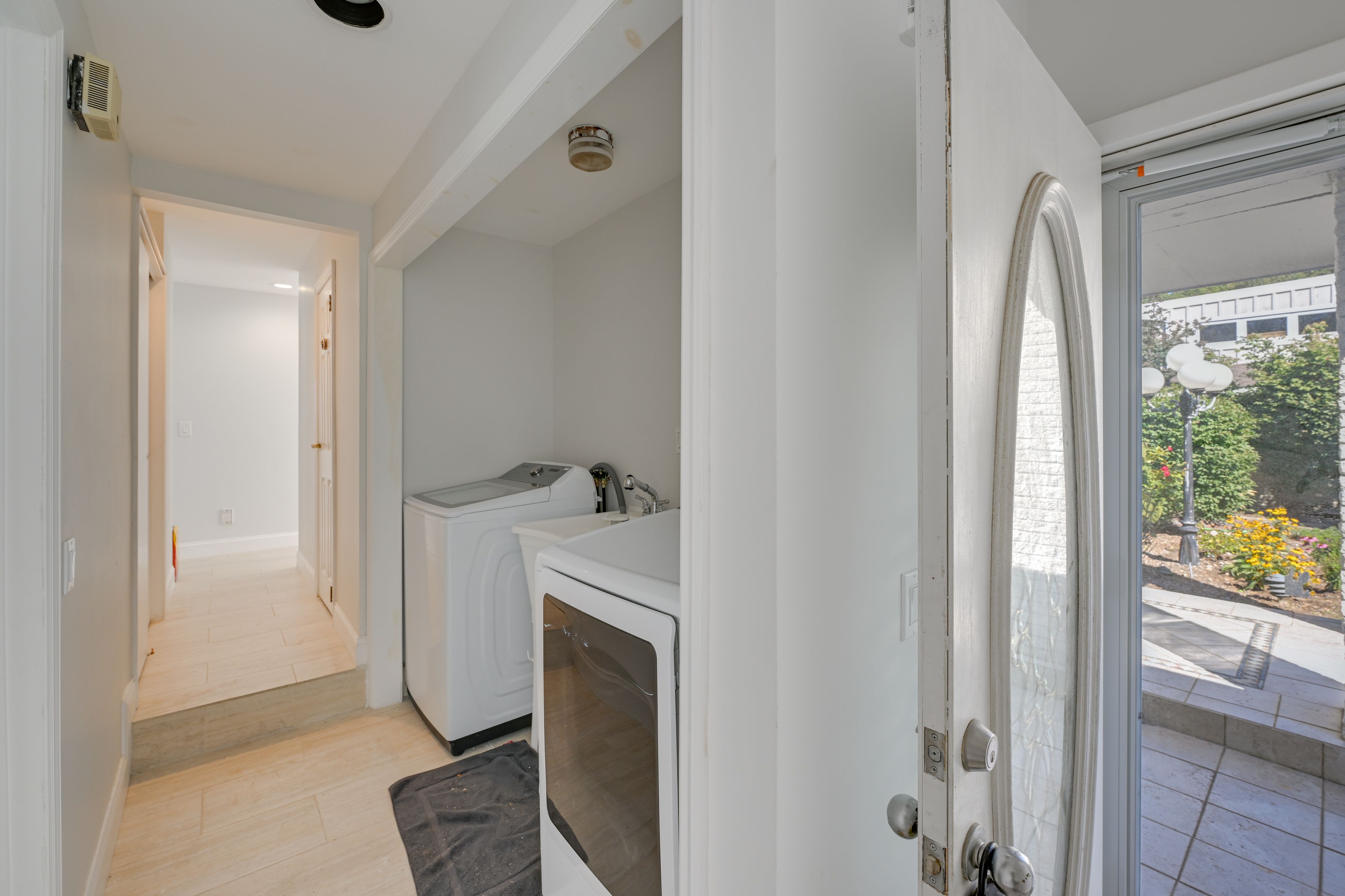 Washer + Dryer