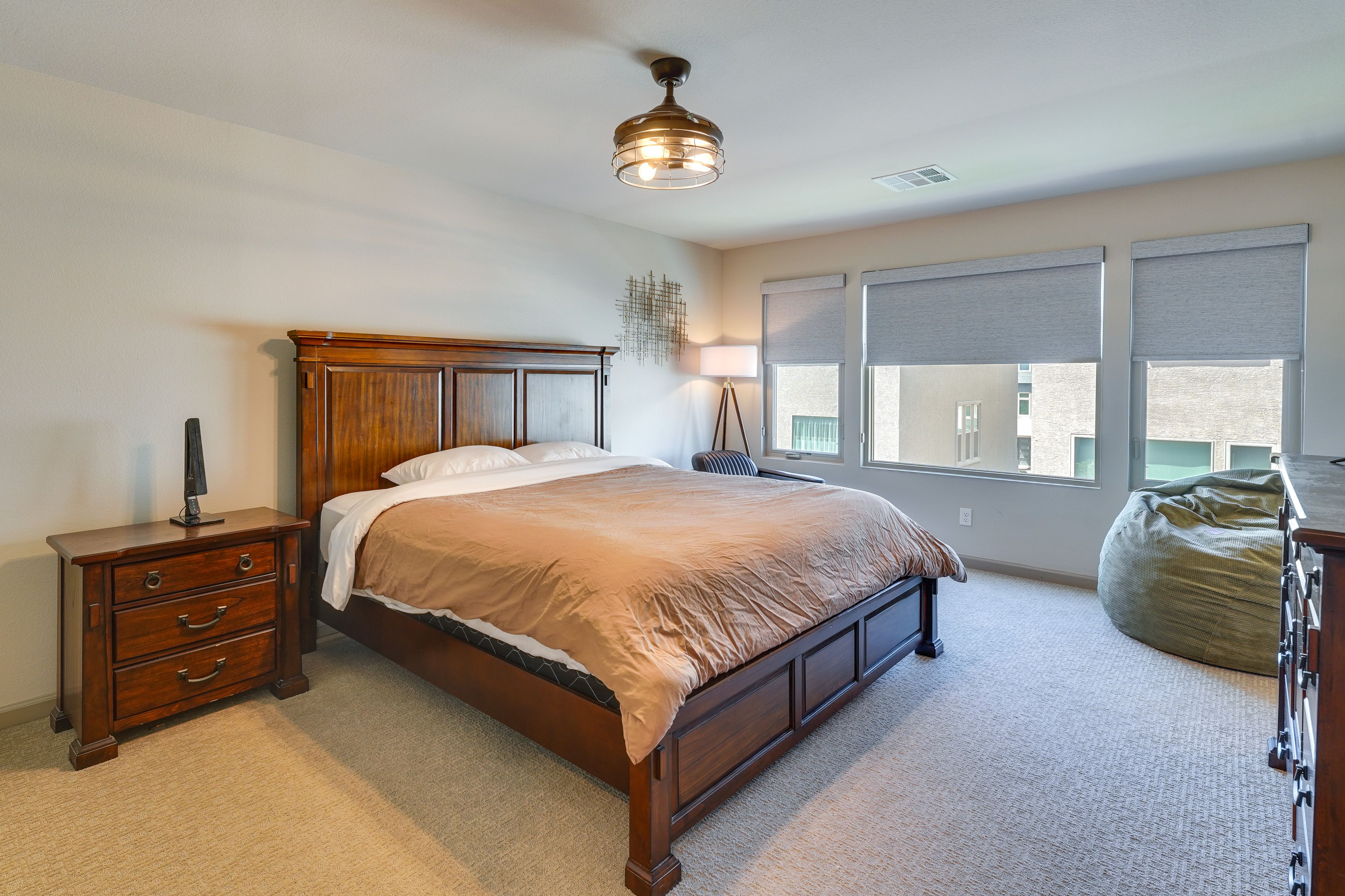 Bedroom 1 | King Bed | Linens Provided | En-Suite Bathroom