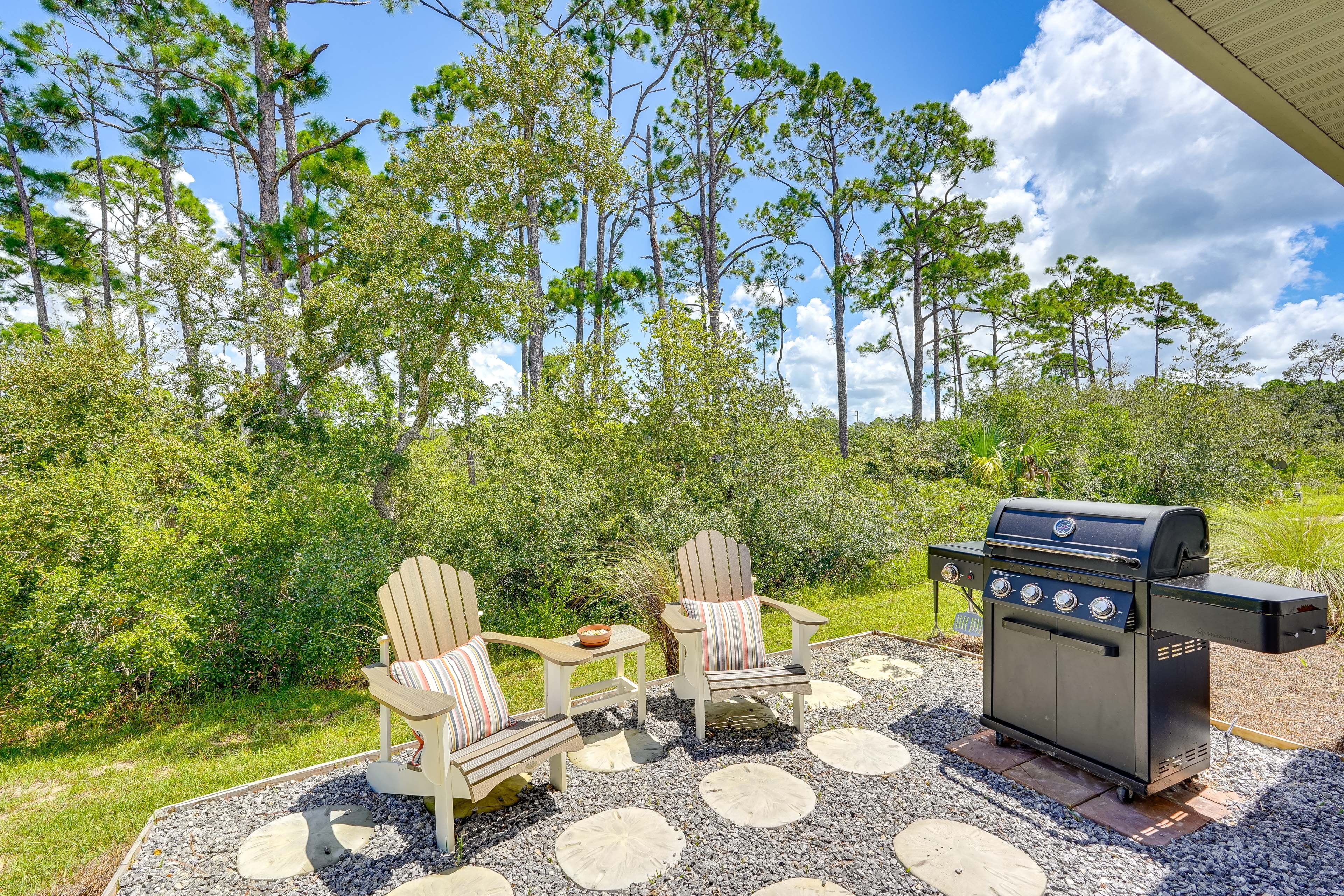 Yard | Gas Grill