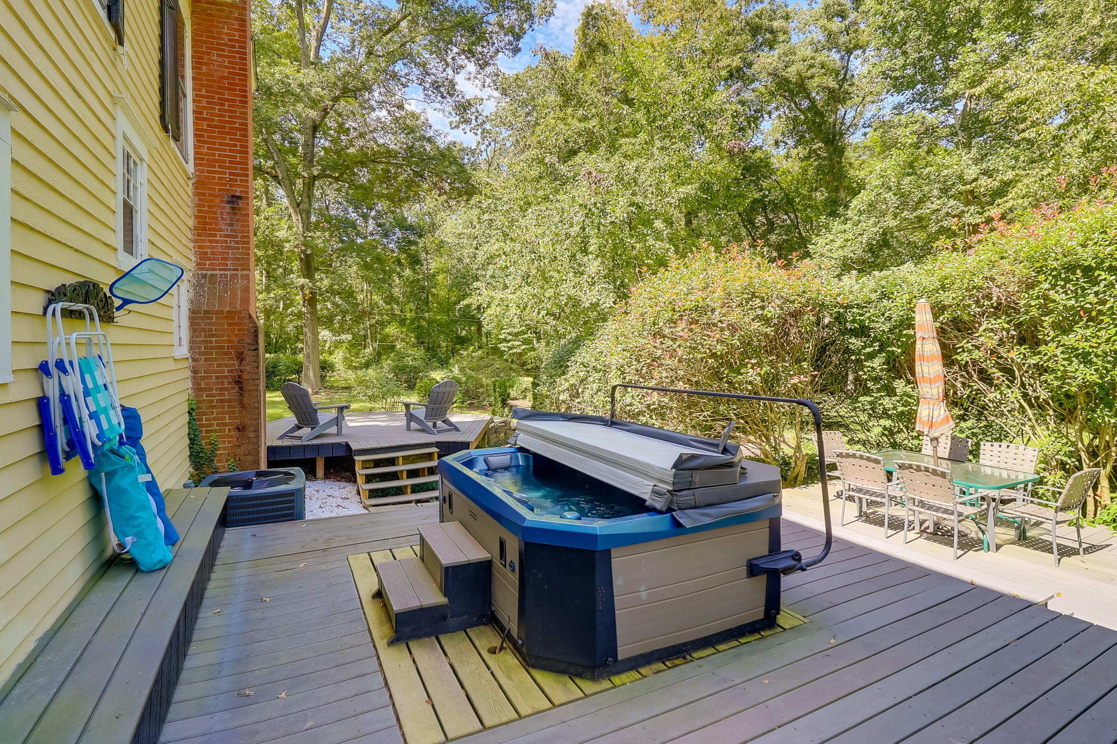 Private Deck | Hot Tub | Dining Area