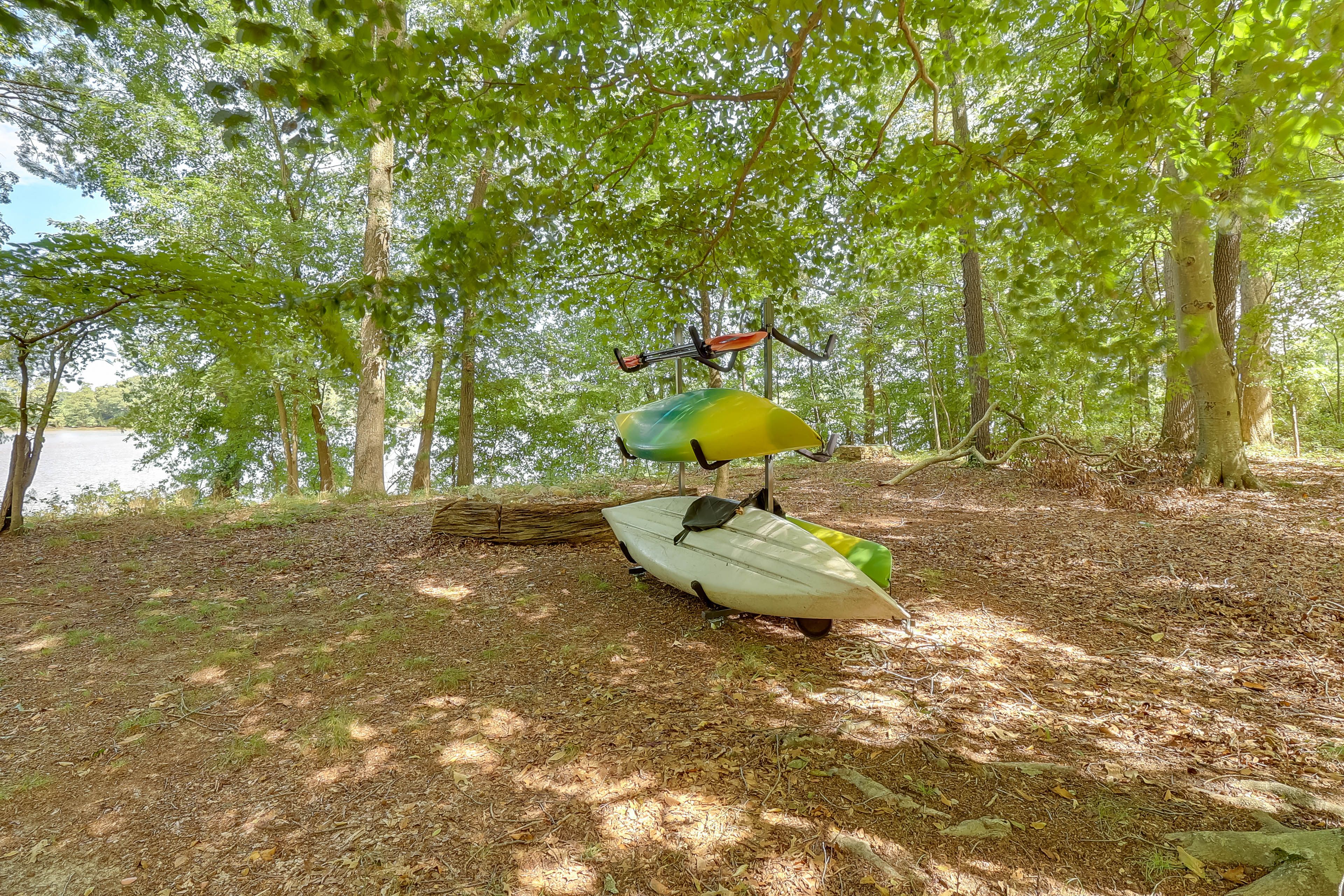60-Acre Property | 2 Kayaks | Paddle Board