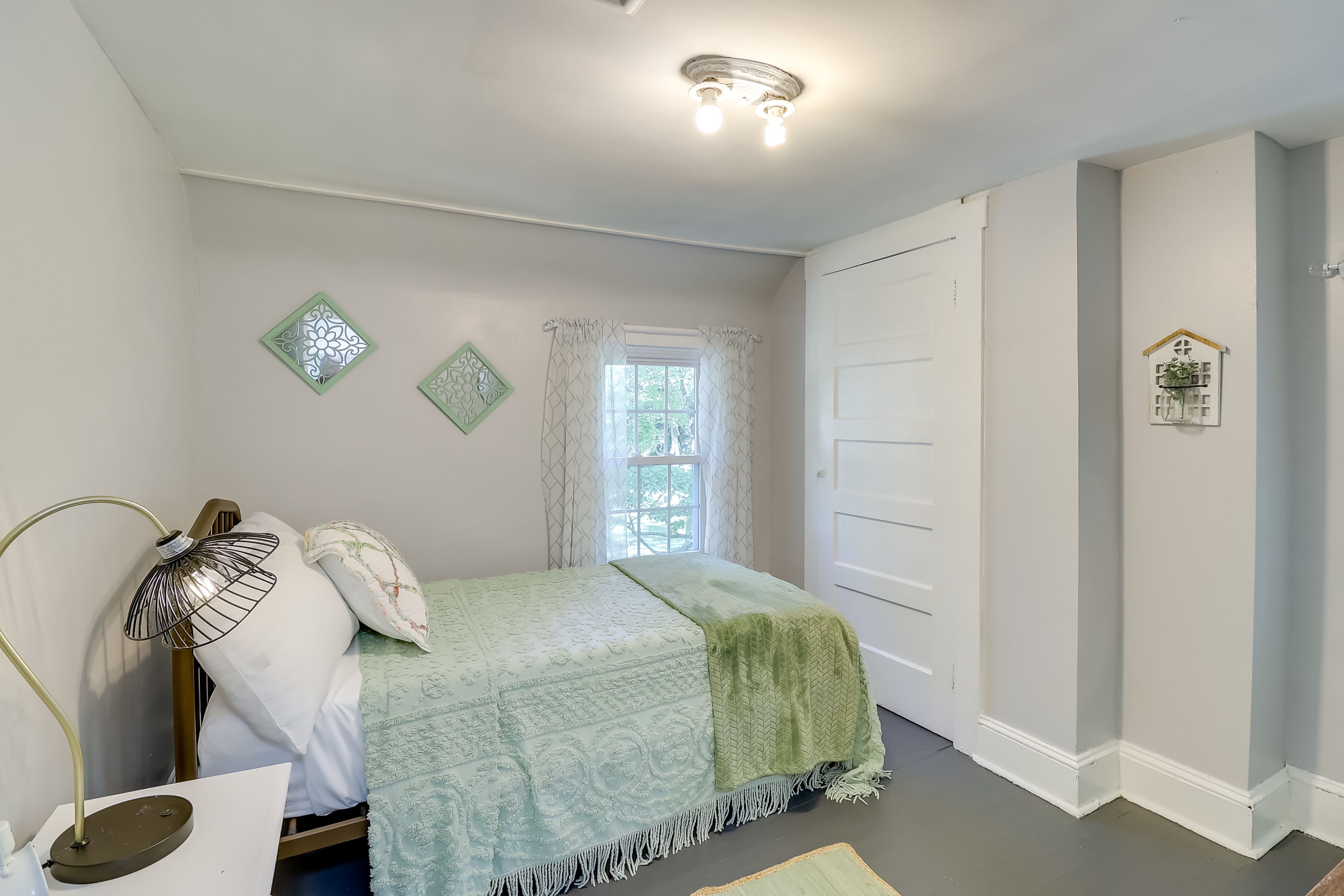 Bedroom 7 (Guest House) | Twin Bed