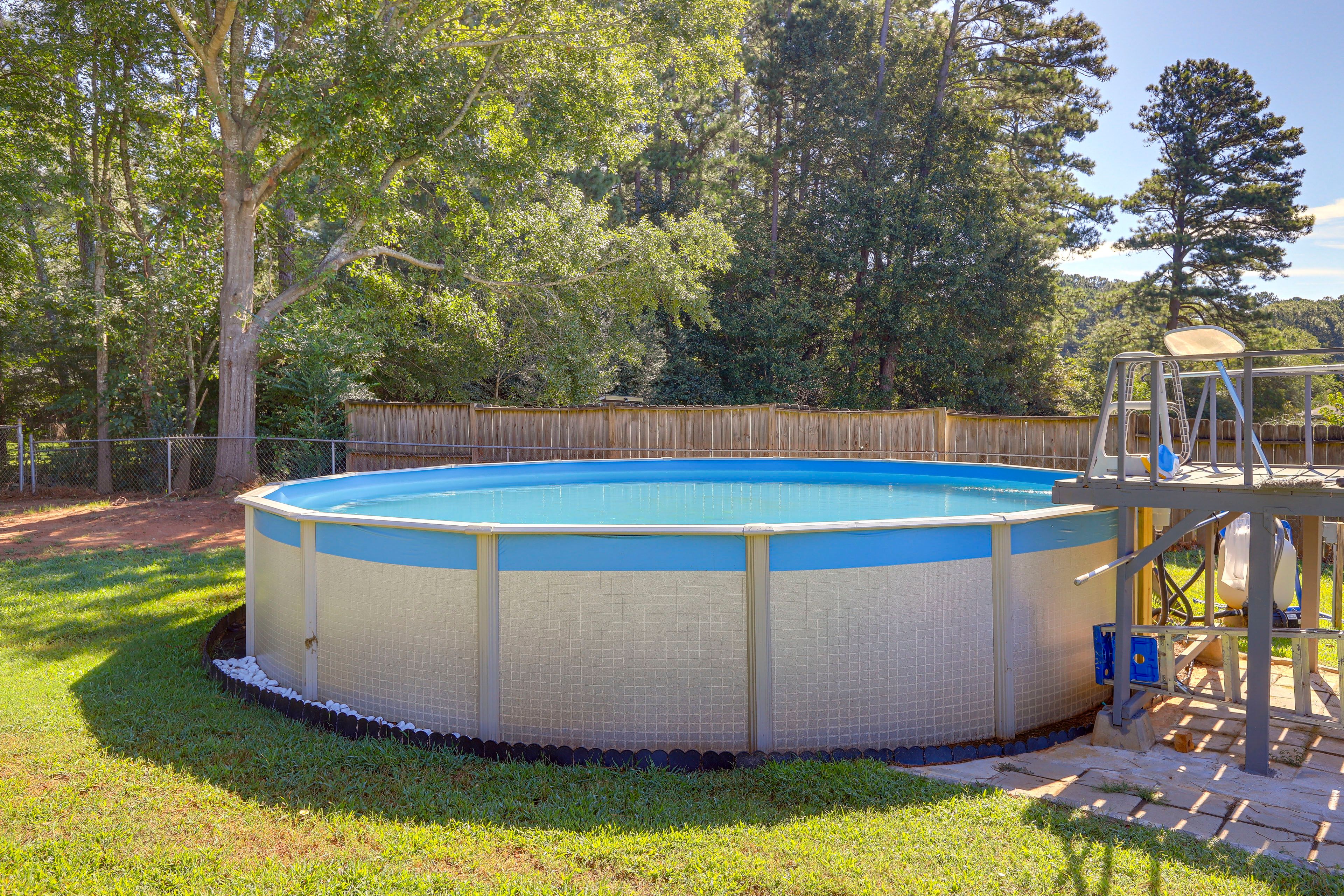 Shared Pool | Homeowner On-Site