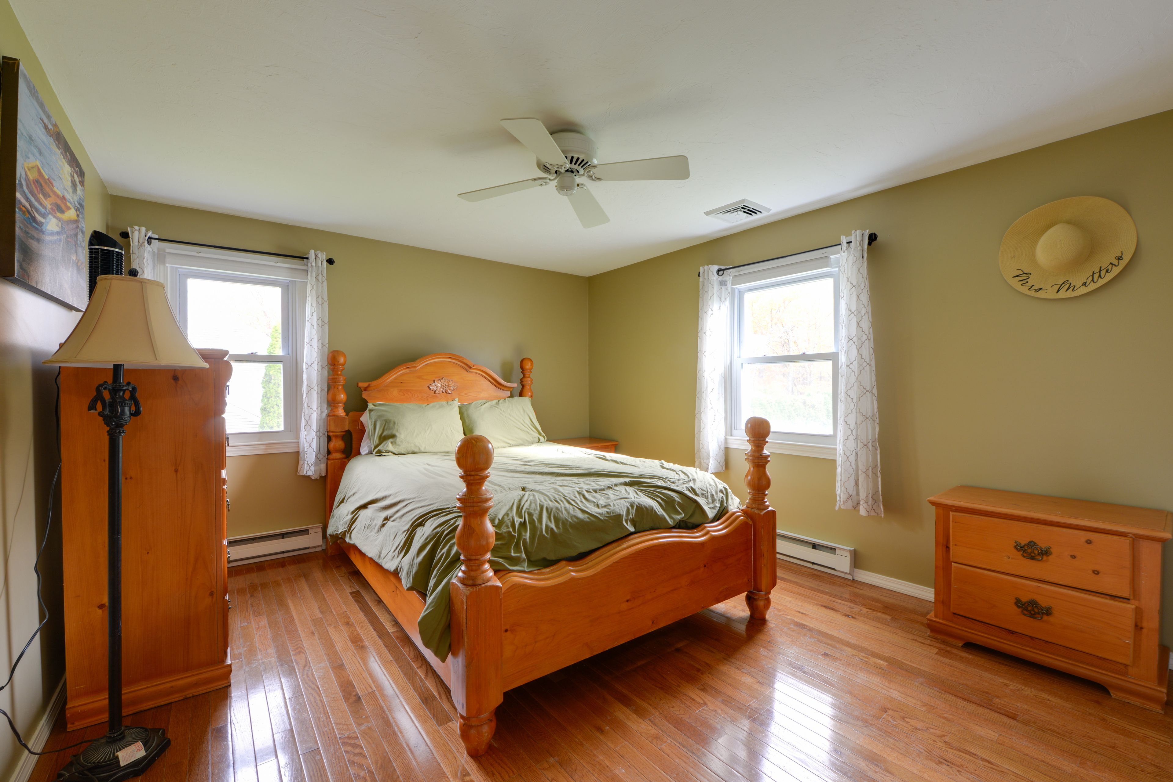 Bedroom 3 | 2nd Floor | Queen Bed