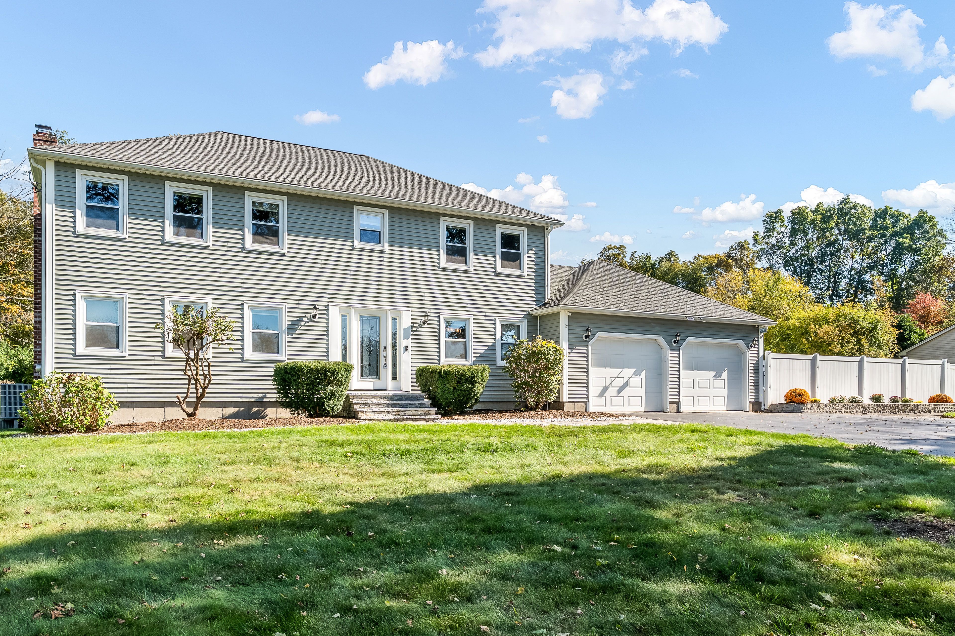 Oxford Vacation Rental | 3BR | 2.5BA | 2,600 Sq Ft | Stairs Required