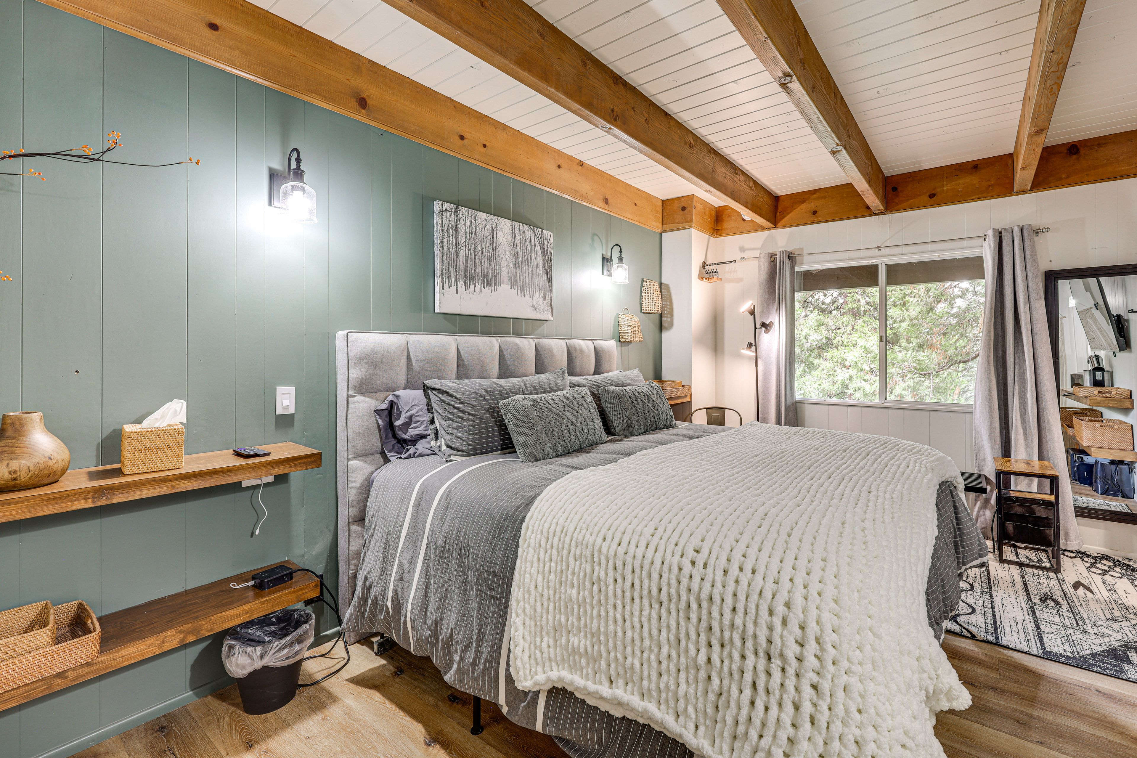 Bedroom 1 | King Bed | Pack 'n Play | Lower Level | Smart TV