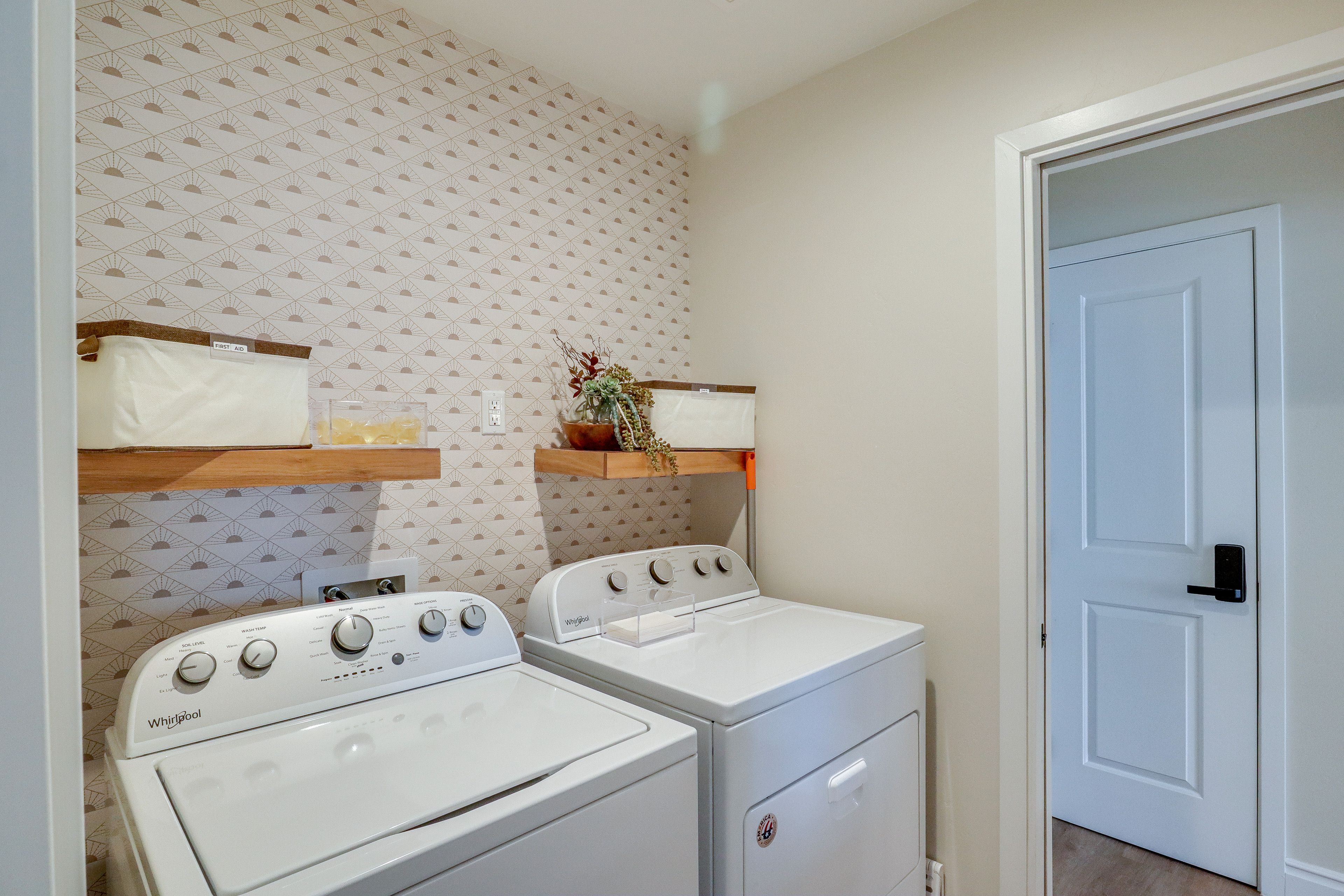Laundry Area | Detergent Provided