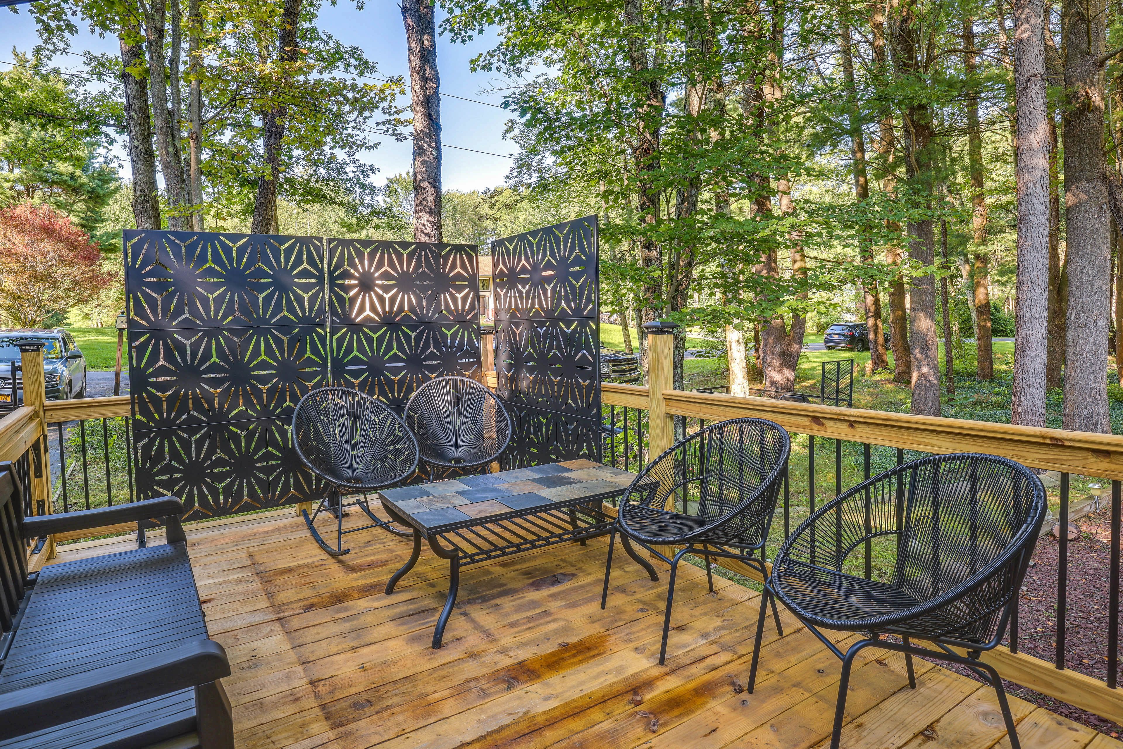 Newfield Vacation Rental | Studio | 1BA | 441 Sq Ft | Steps Required to Enter