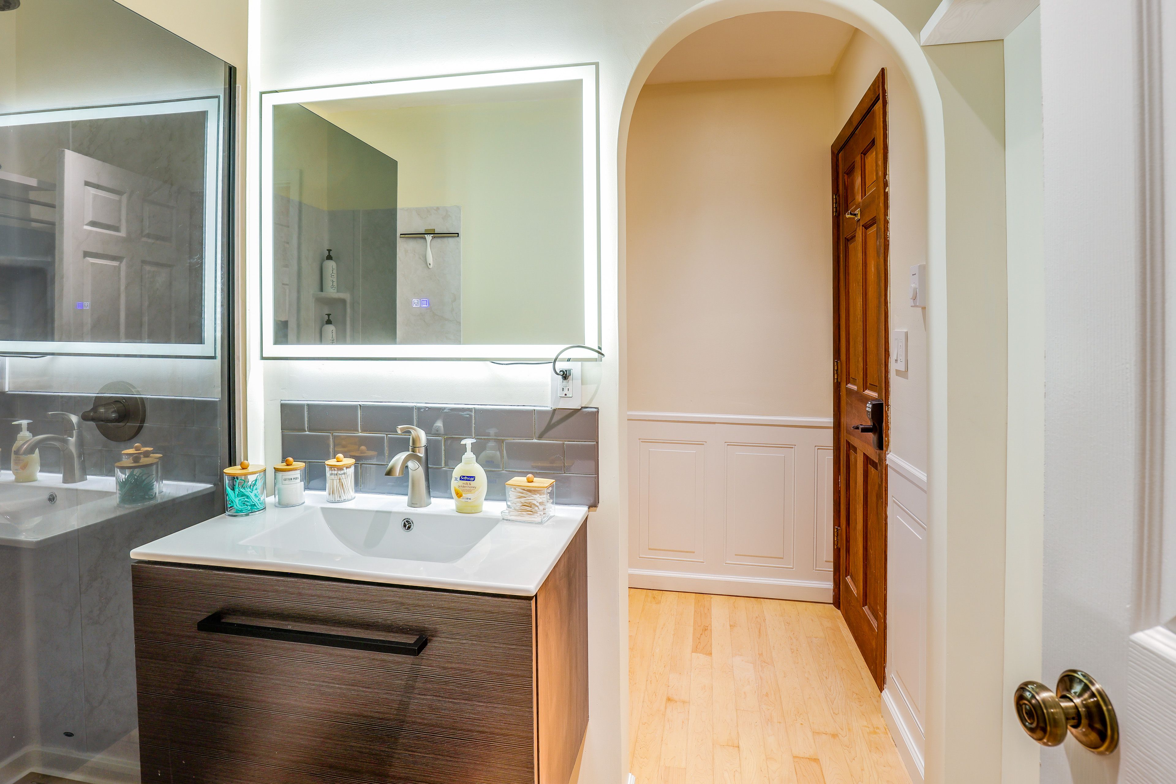 Full Bathroom | Walk-In Shower