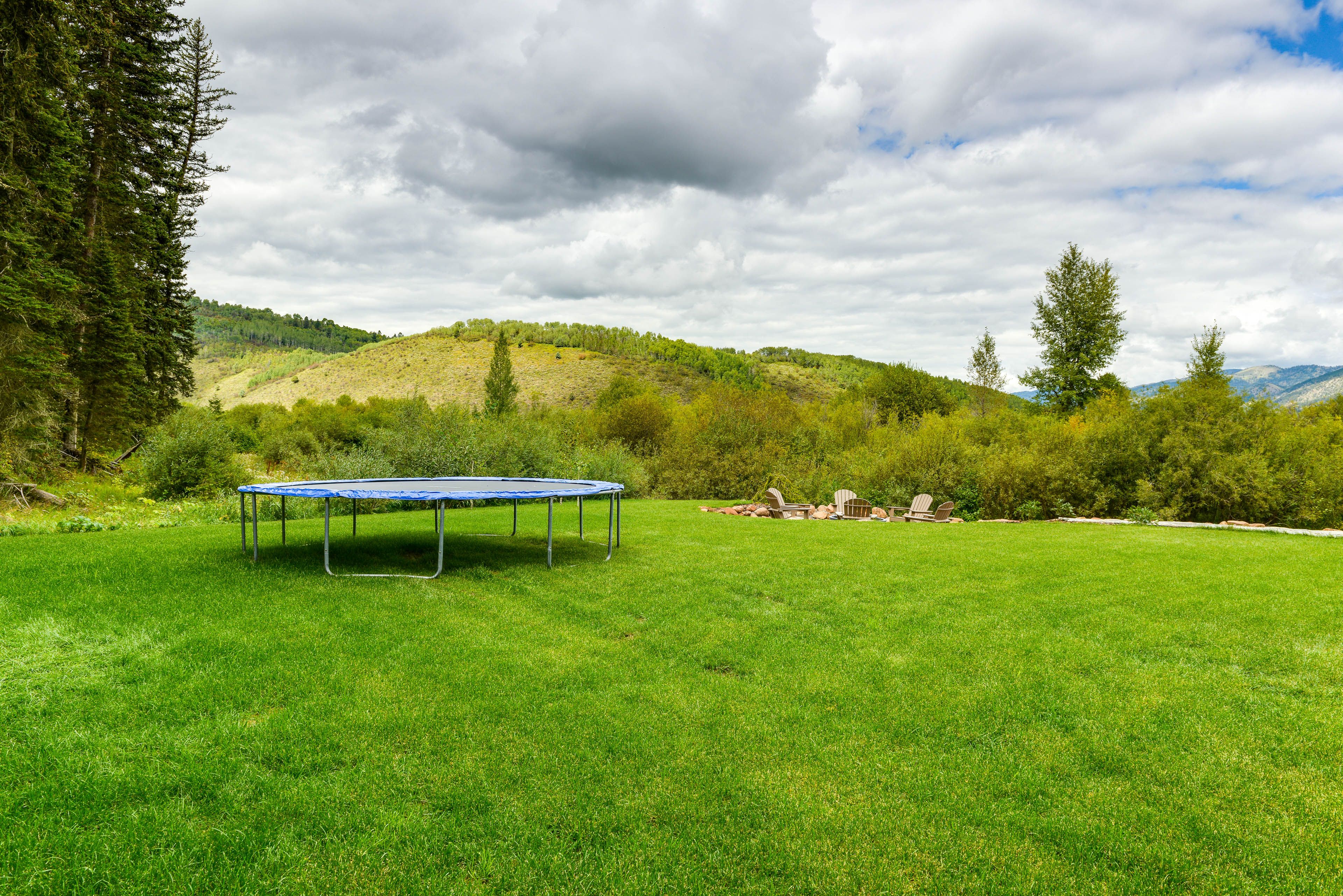 Trampoline