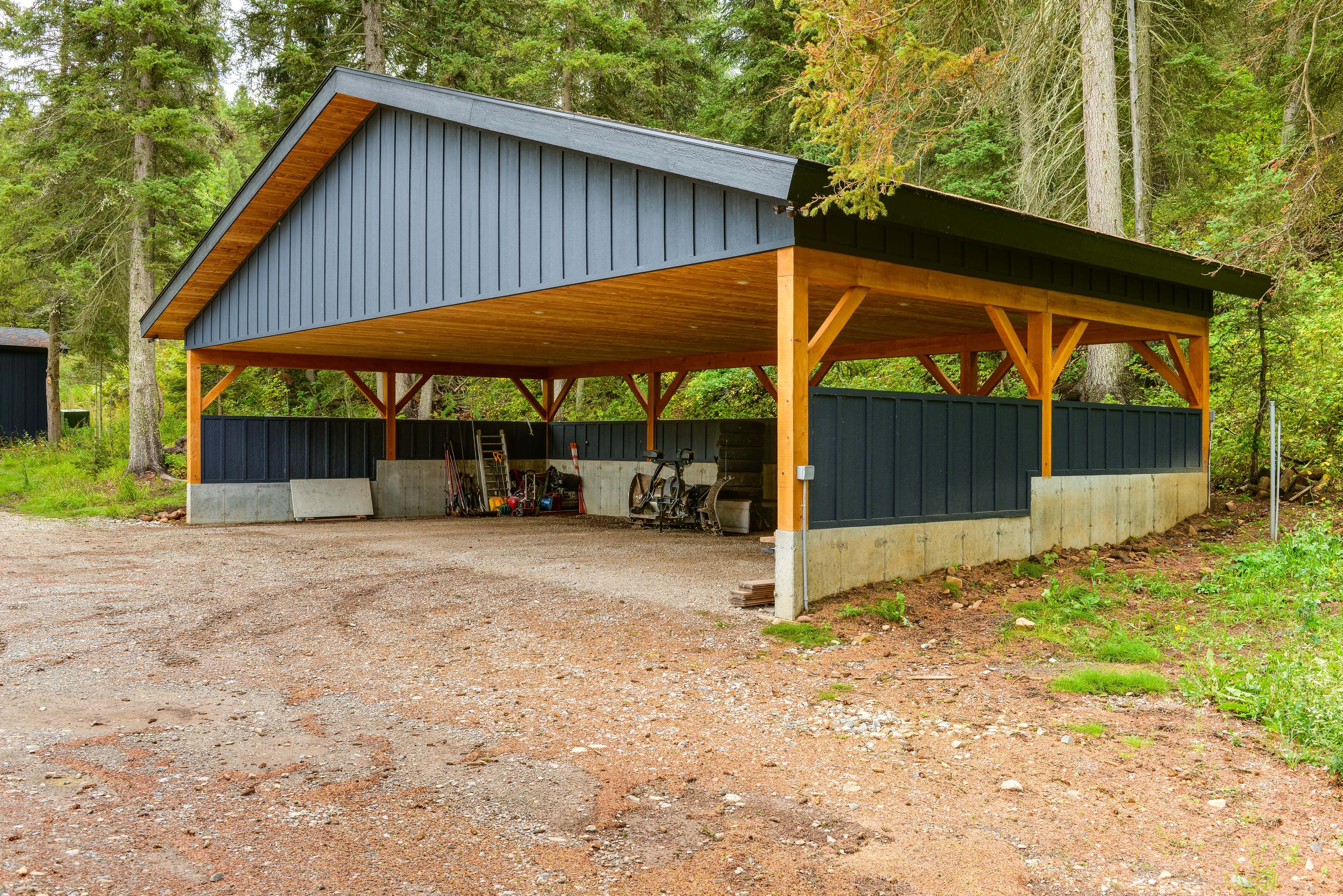 Parking | Carport (5 Vehicles) | Ample Driveway Space | RVs/Trailers Welcome
